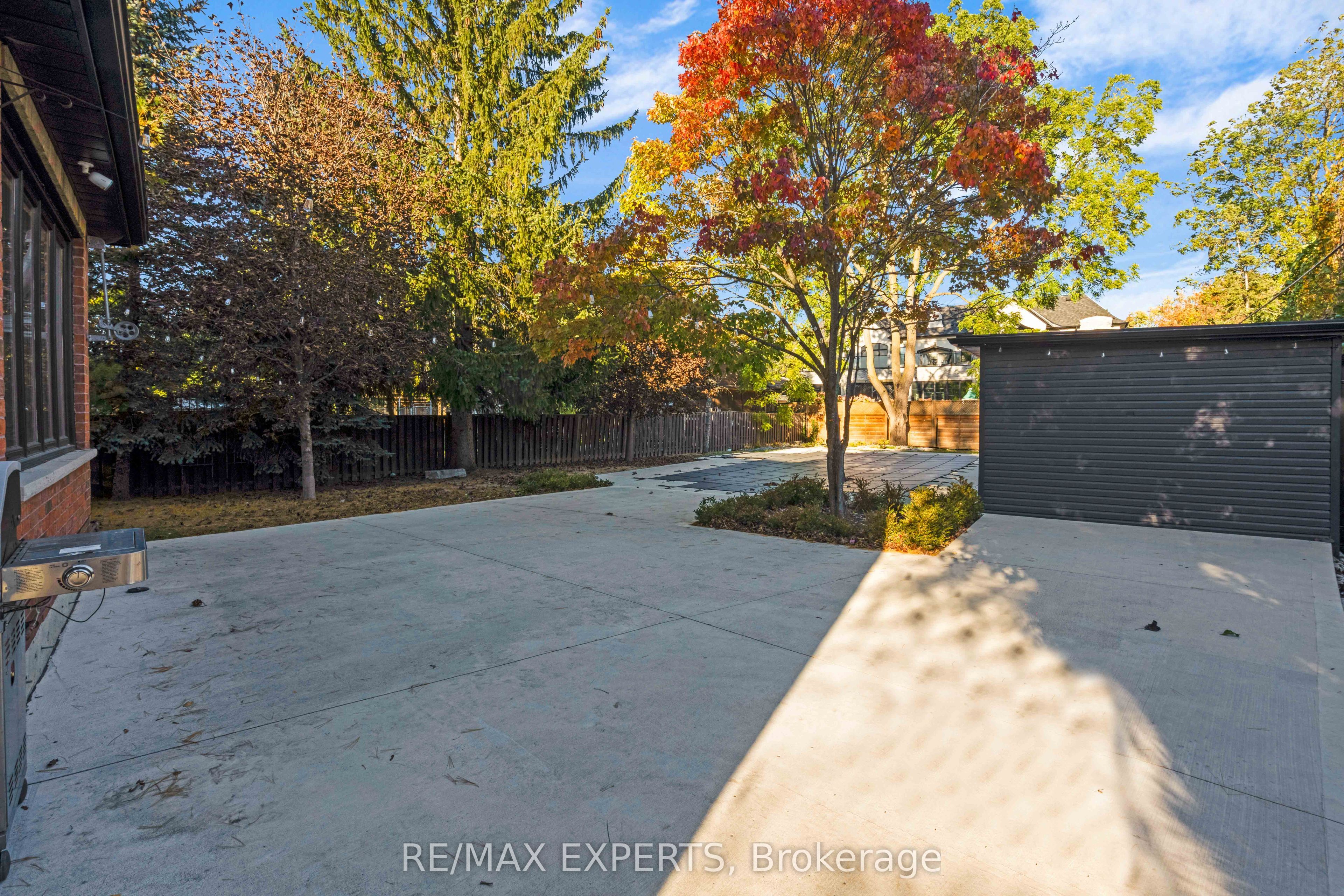 61 Fisher Street Property Photo 32
