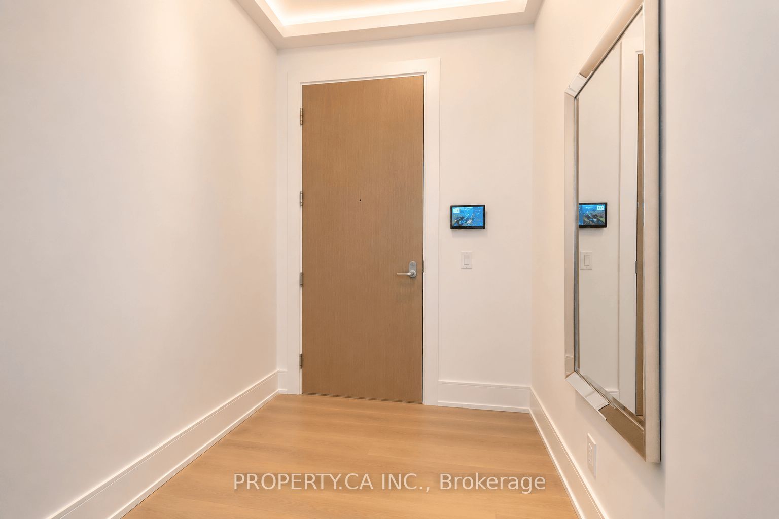 399 Royal Orchard Boulevard 422 Property Photo 7