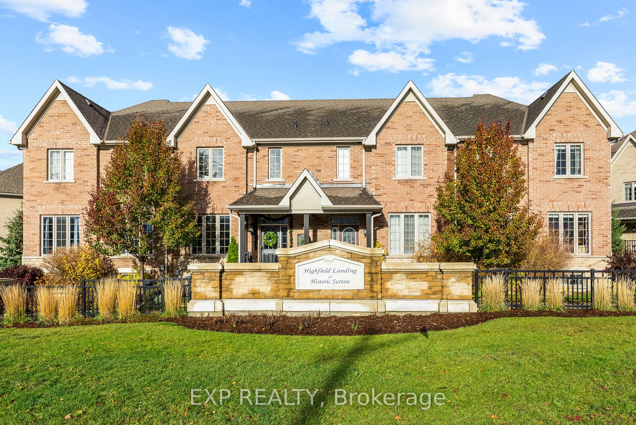 7 Vita Stephanie Court Property Photo 2