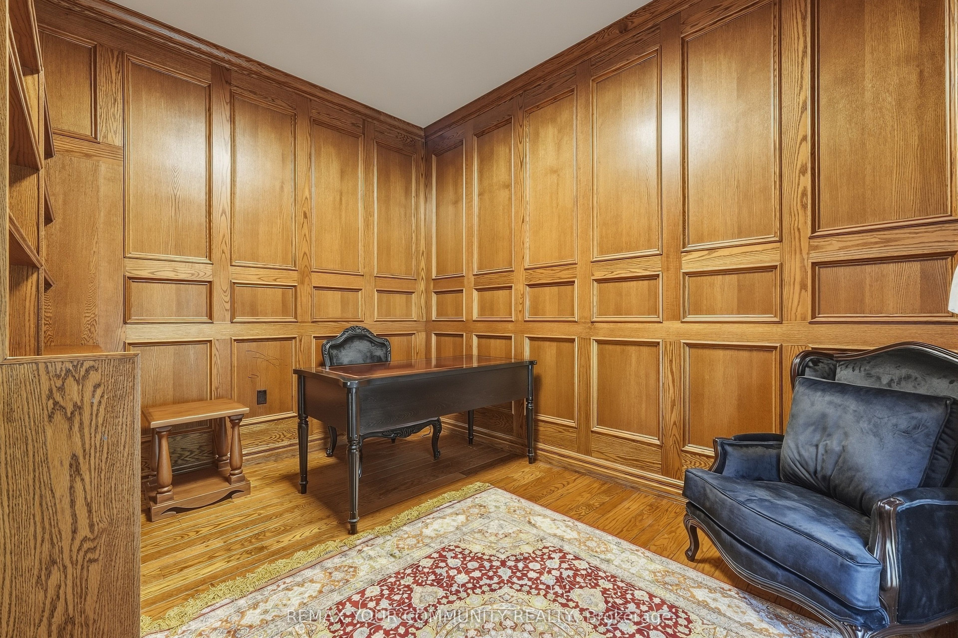 176 Old Surrey Lane Property Photo 16