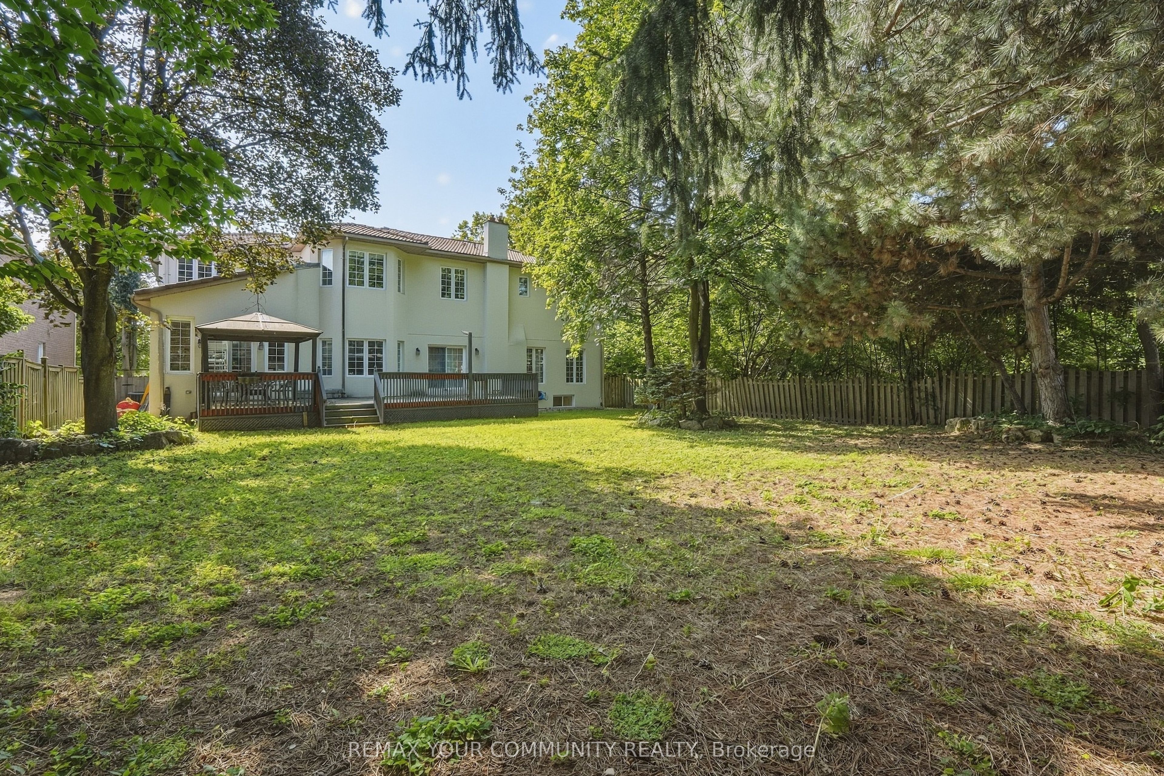 176 Old Surrey Lane Property Photo 47