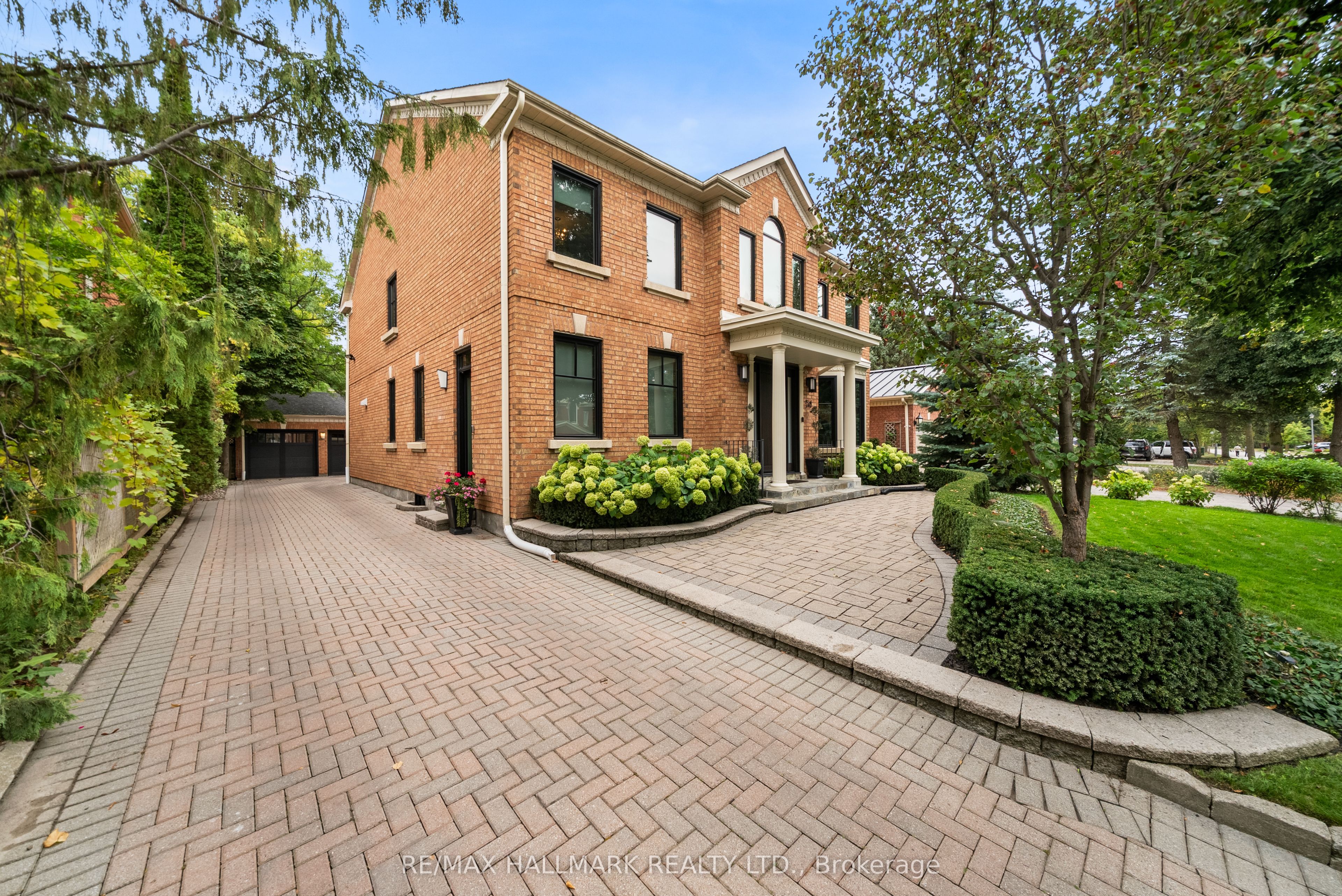 54 Theobalds Circle Property Photo 2