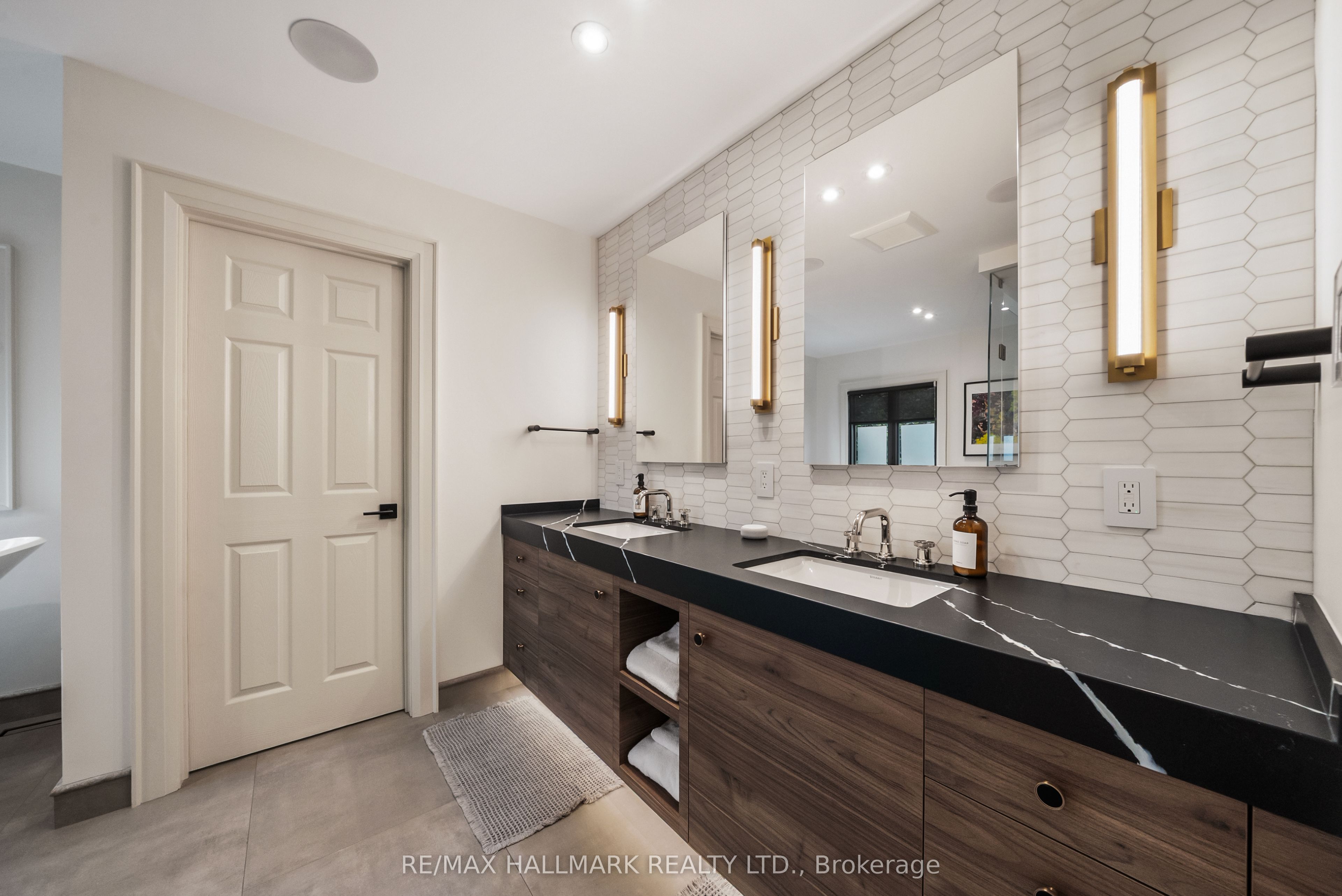 54 Theobalds Circle Property Photo 22