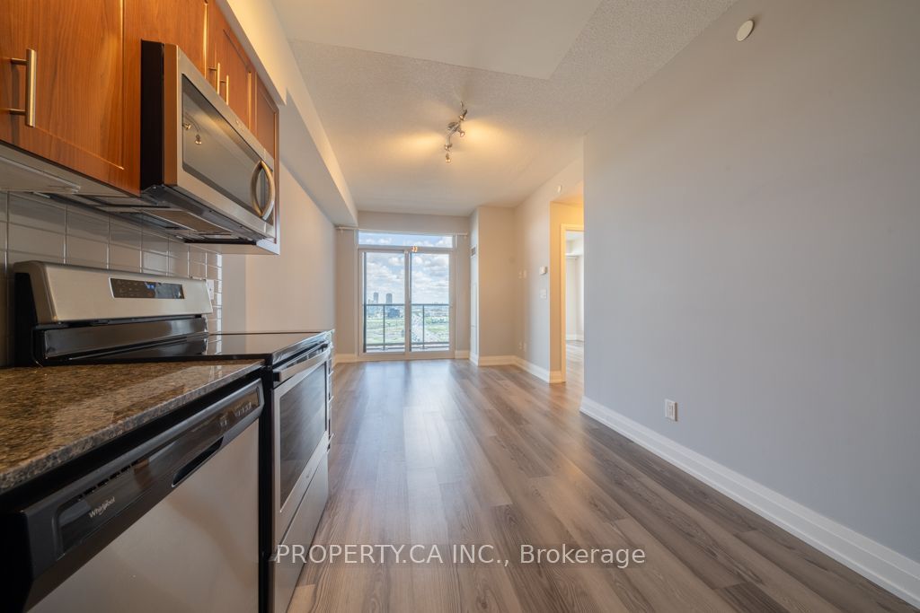 3700 Highway 7 2201 Property Photo 6