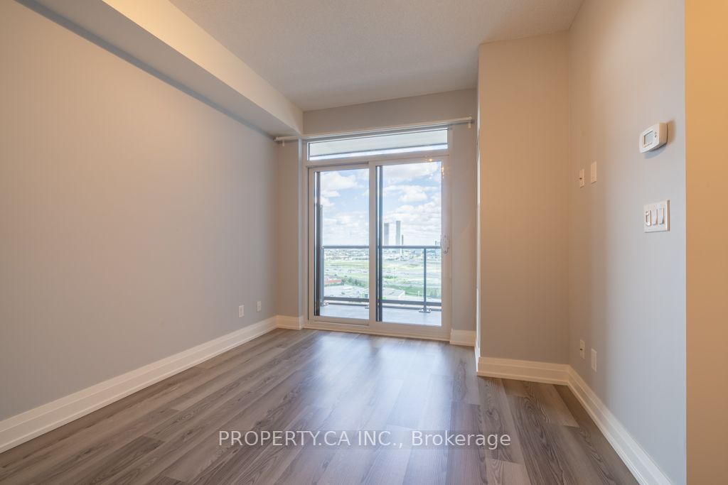 3700 Highway 7 2201 Property Photo 8