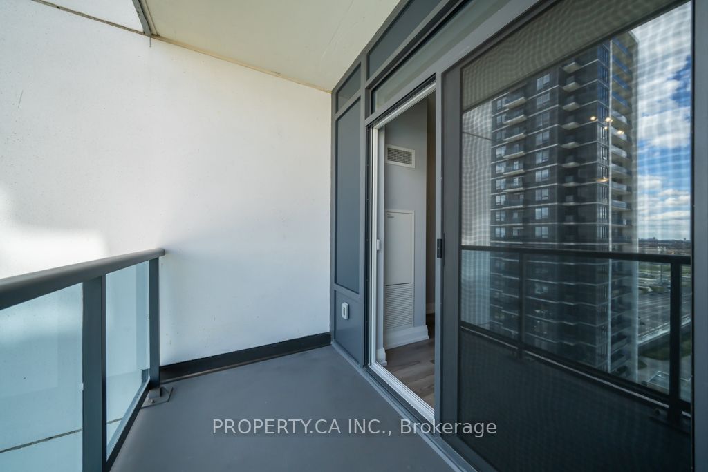 3700 Highway 7 2201 Property Photo 19
