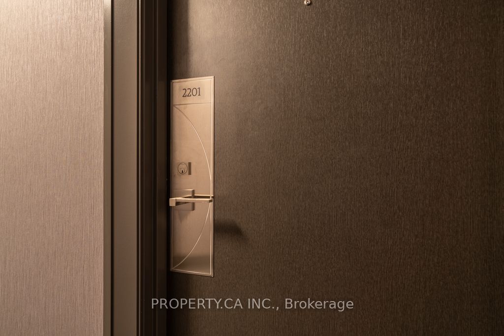 3700 Highway 7 2201 Property Photo 20
