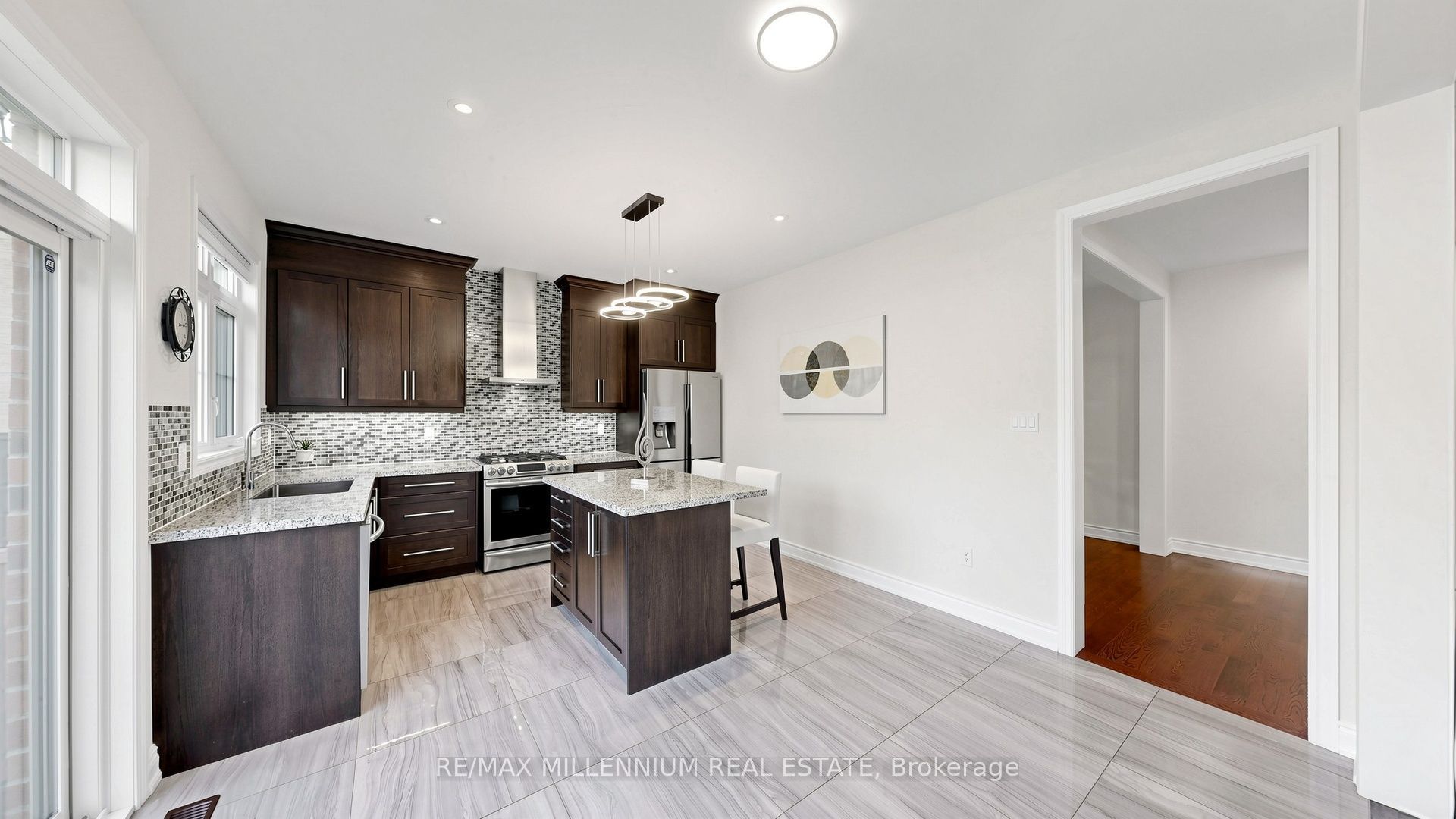 327 Mactier Drive Property Photo 12