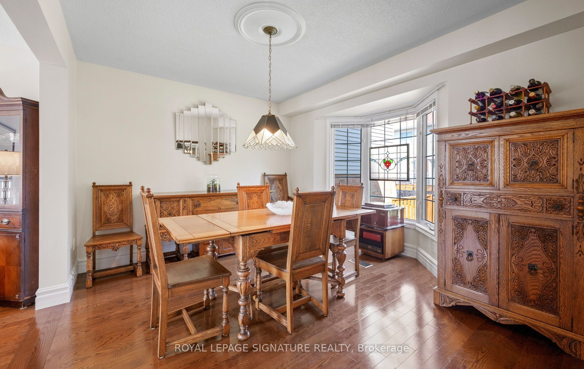 412 Butler Court Property Photo 9