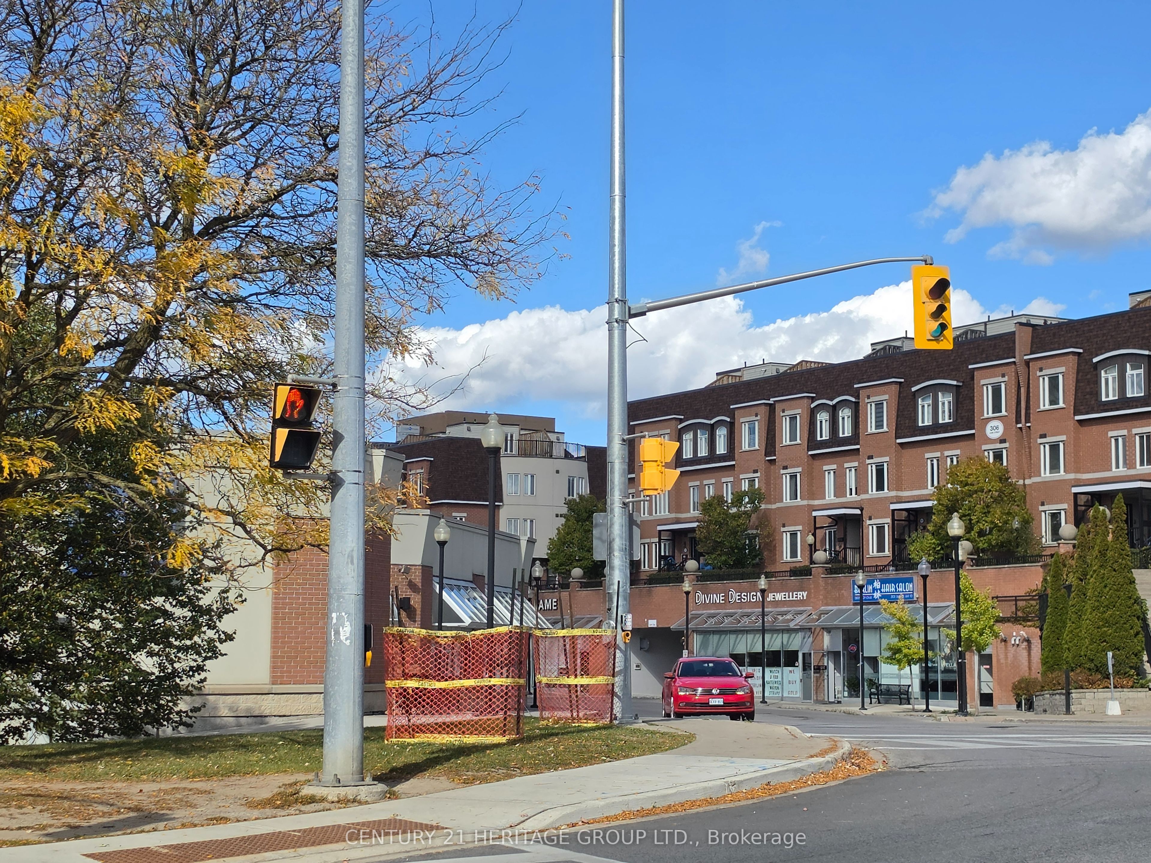 360 John Street Property Photo 4
