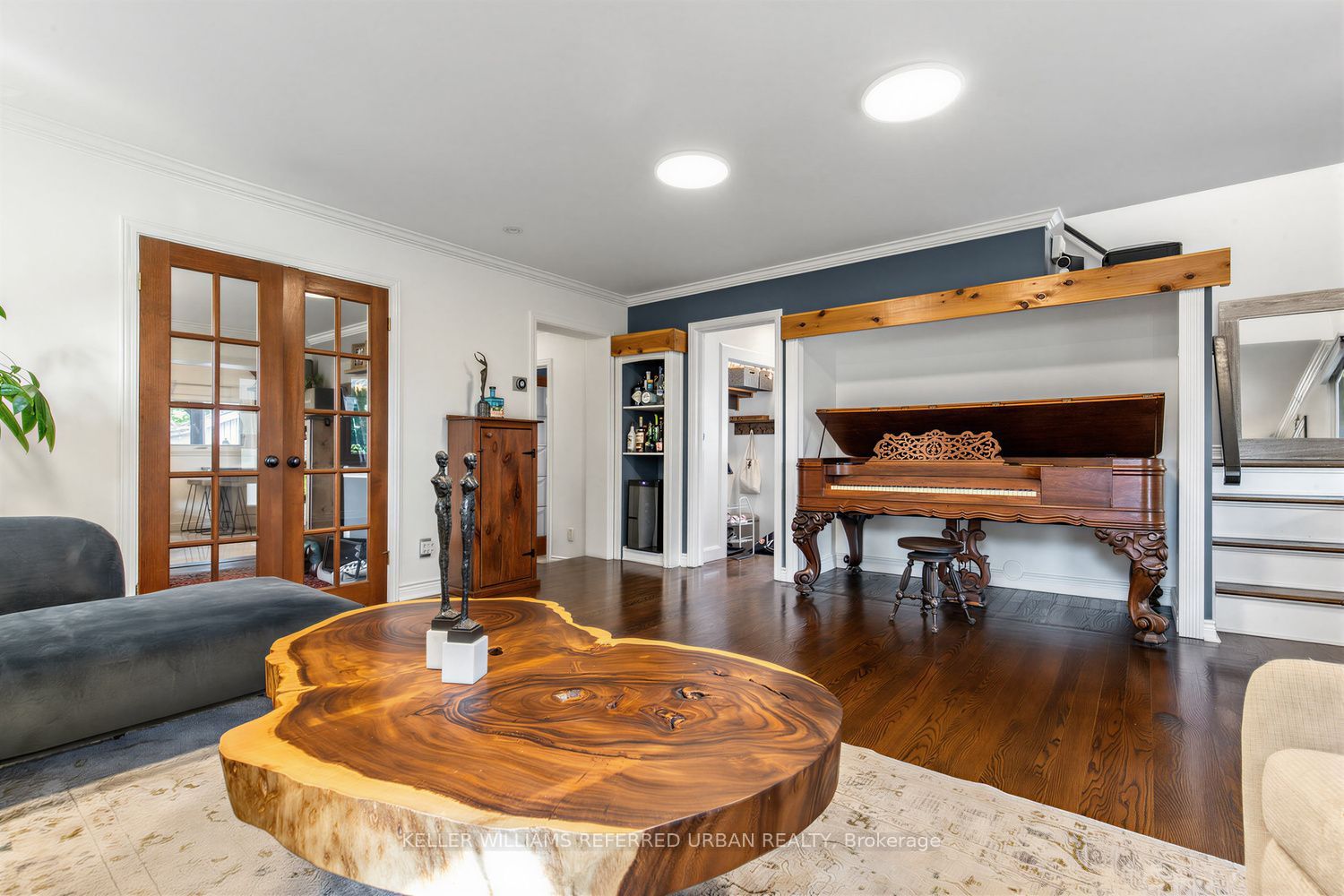 12 Railway Street Property Photo 9