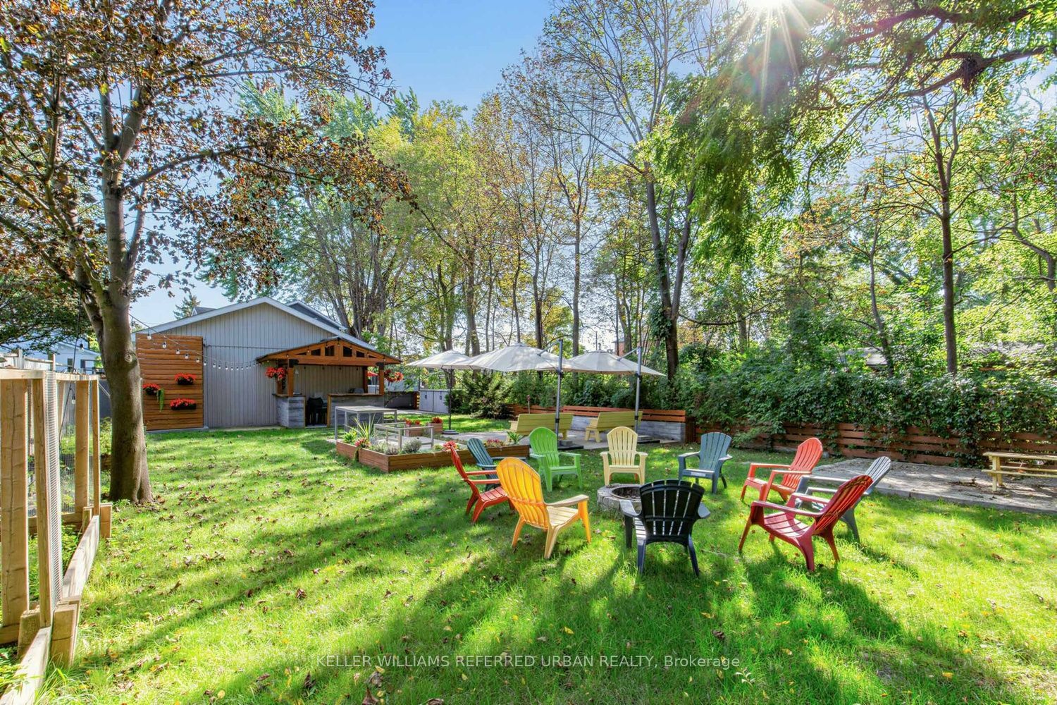 12 Railway Street Property Photo 42