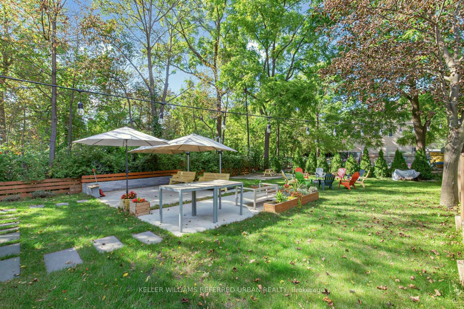 12 Railway Street Property Photo 44