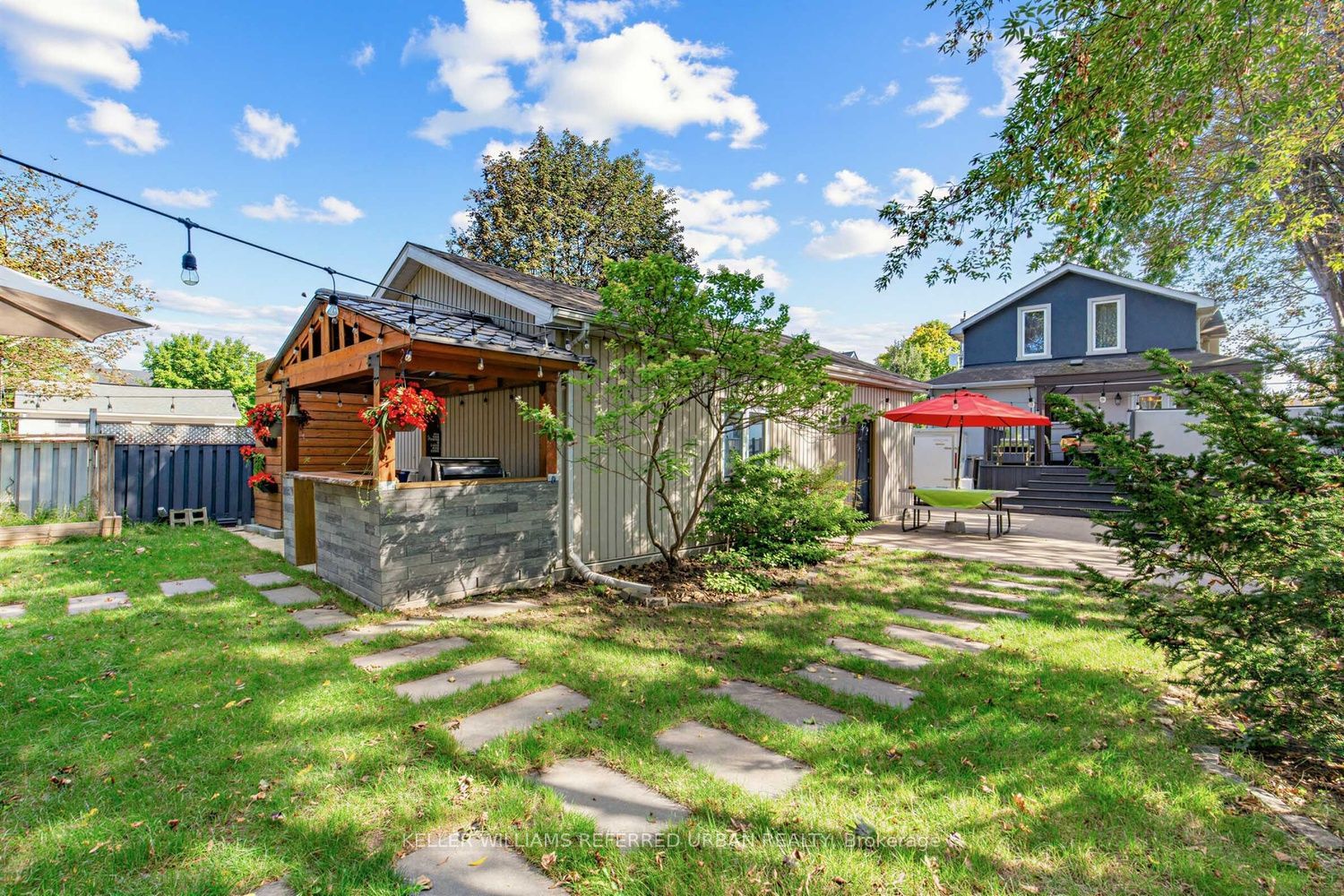 12 Railway Street Property Photo 45