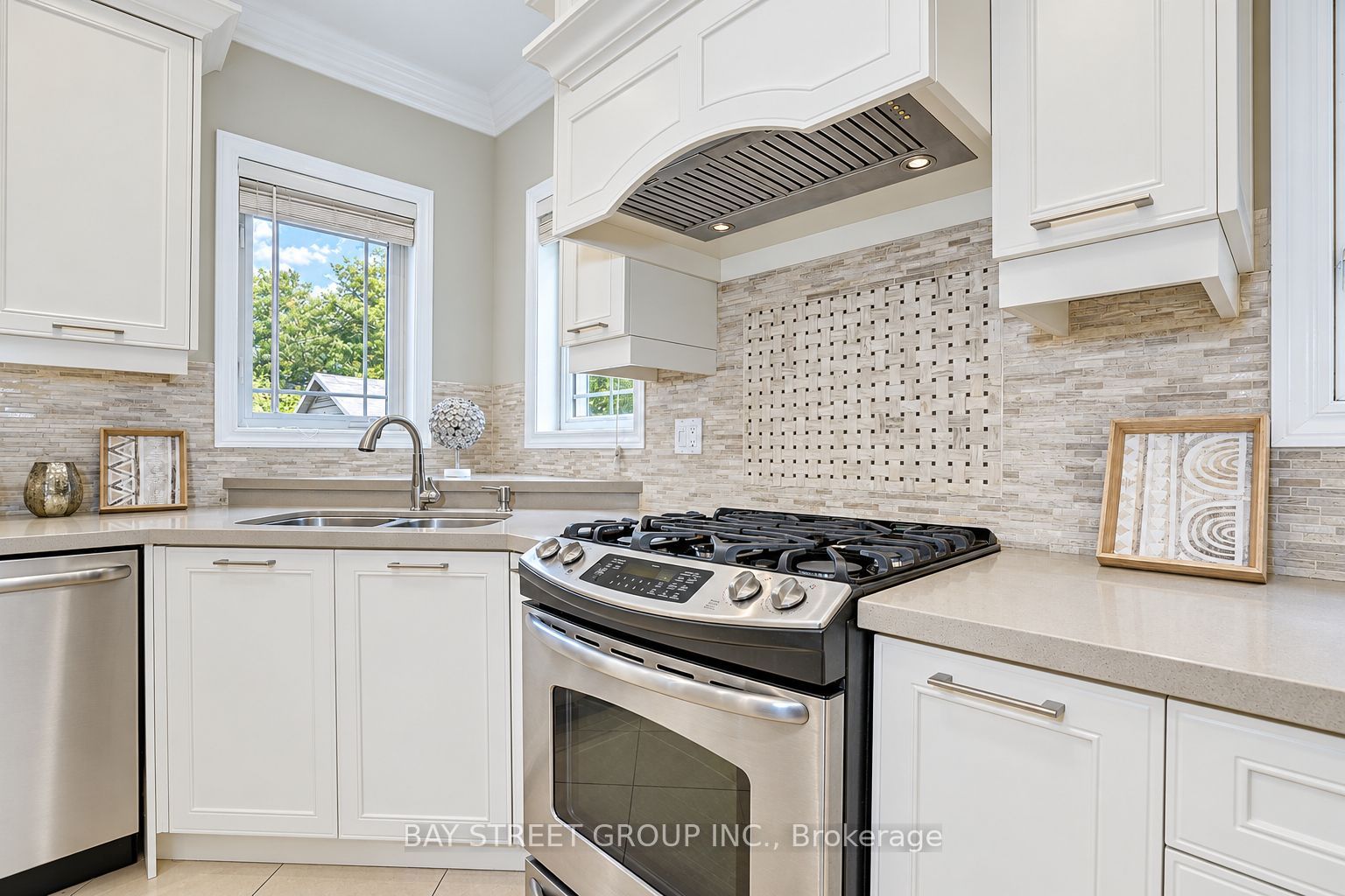207 Farmstead Road Property Photo 16