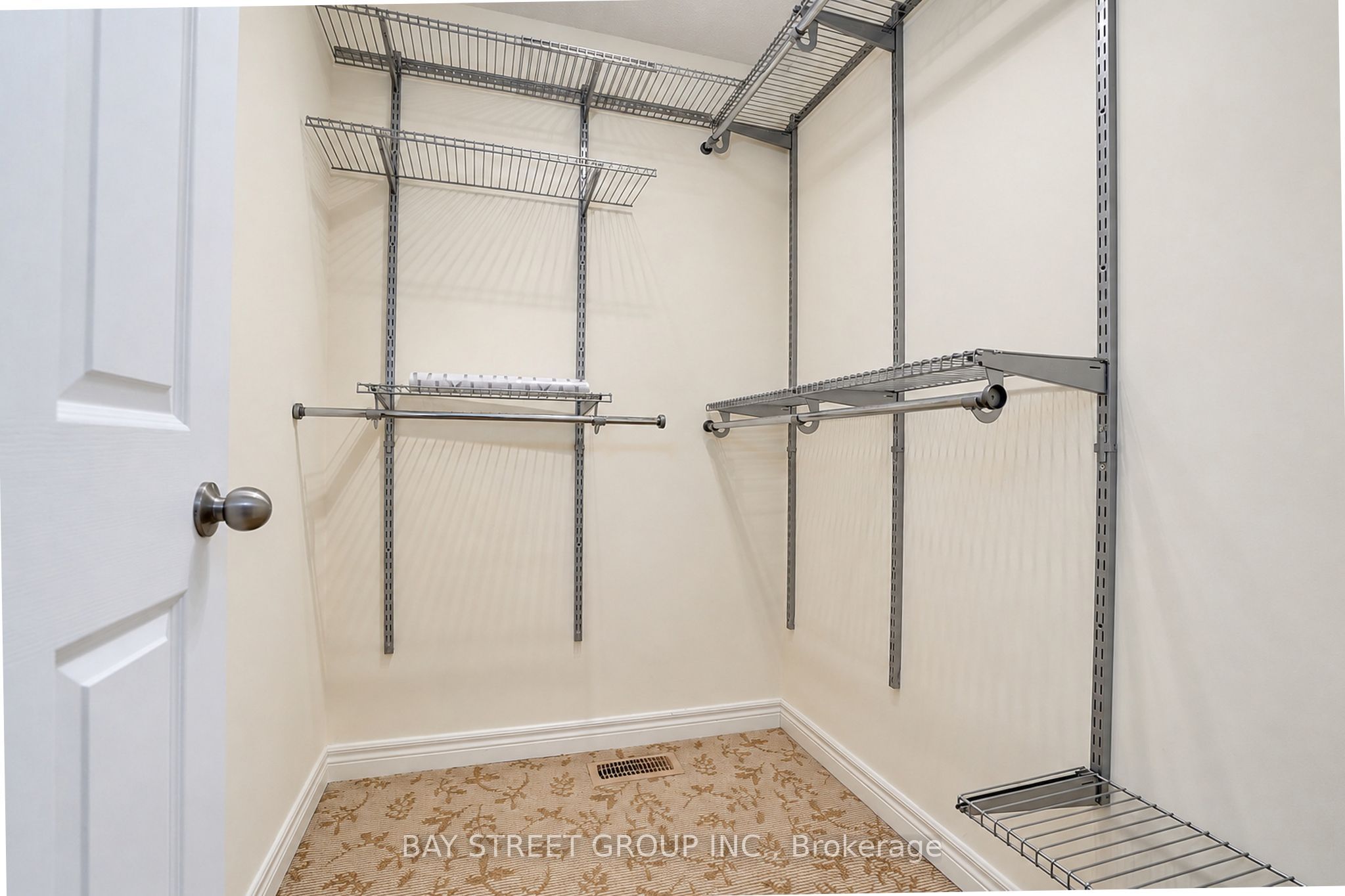 207 Farmstead Road Property Photo 28