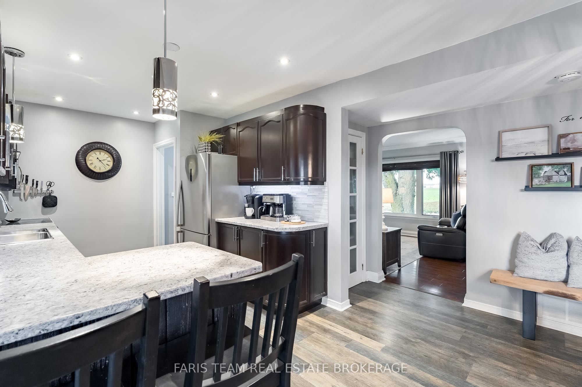 300 Juliana Road Property Photo 10