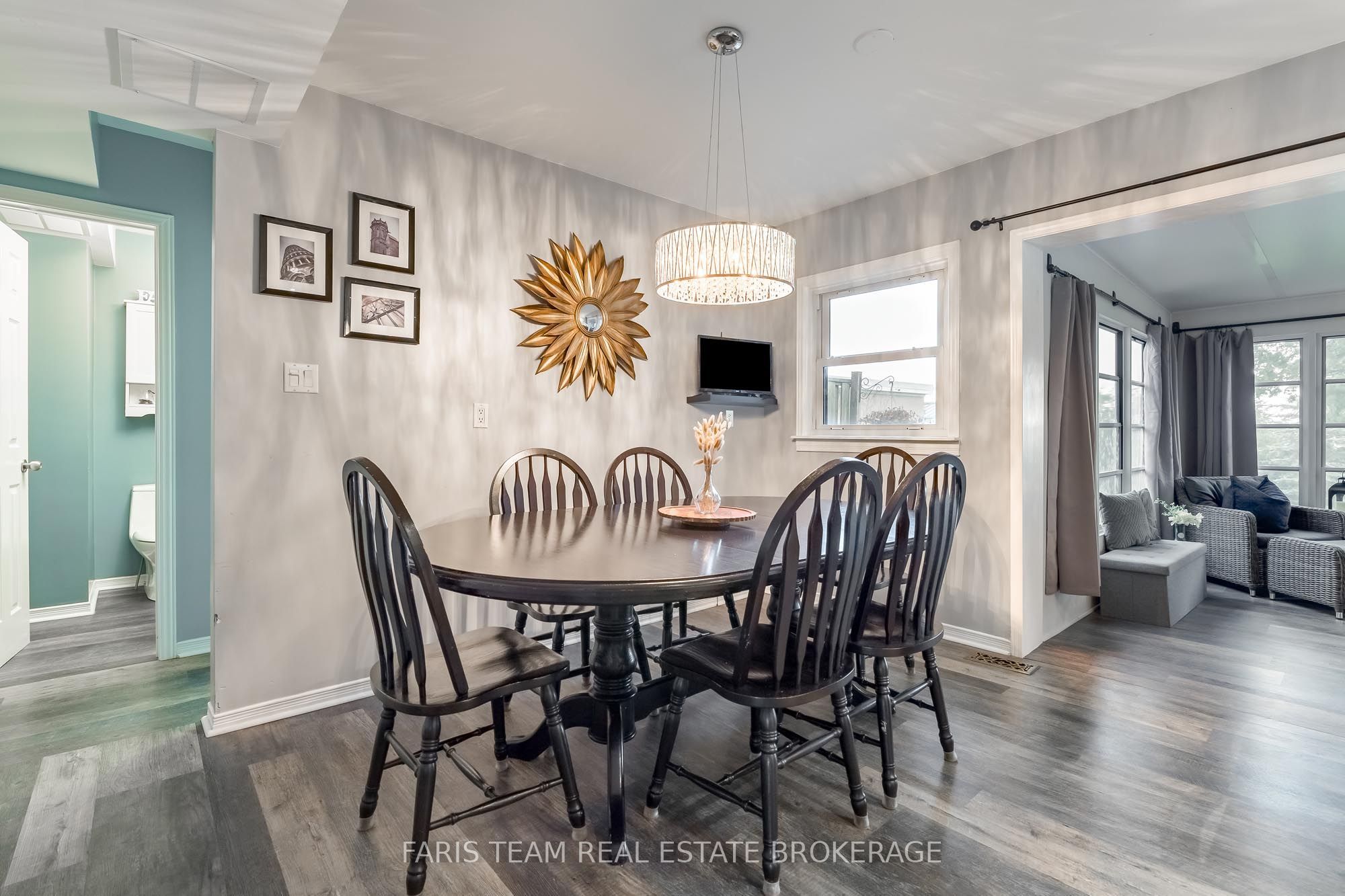 300 Juliana Road Property Photo 15