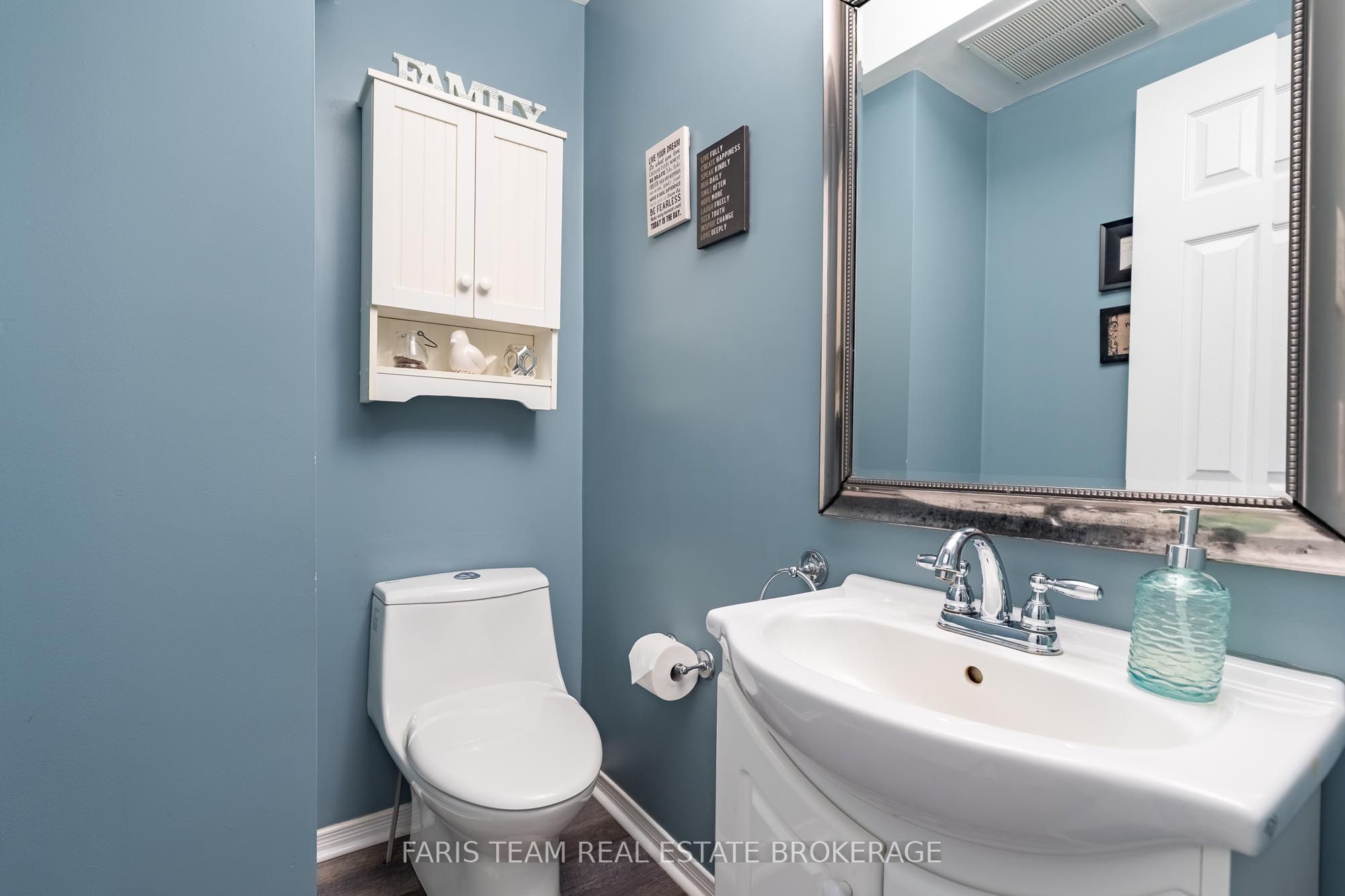 300 Juliana Road Property Photo 21