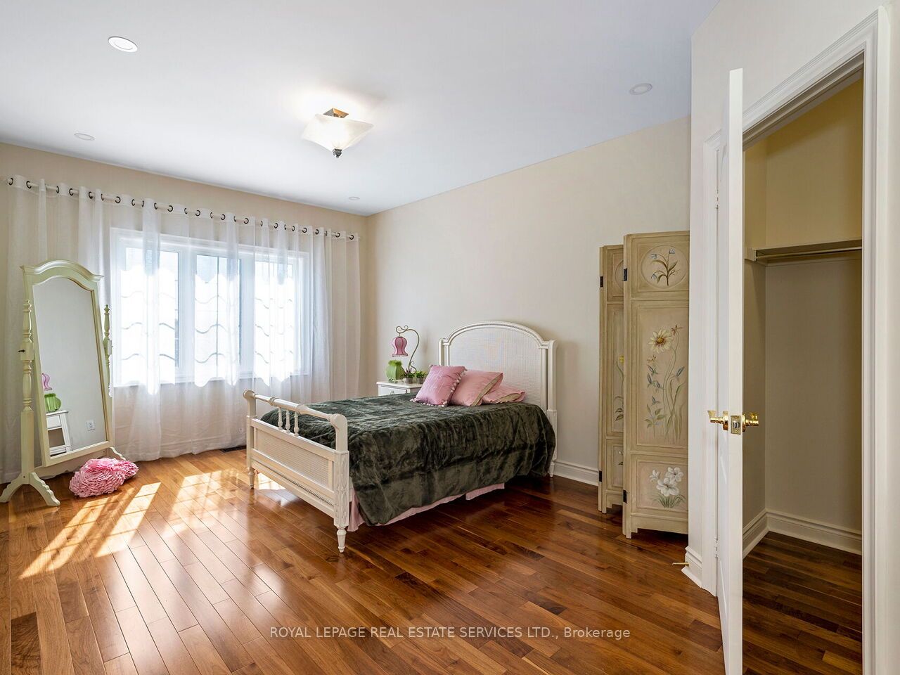 11 Beauvista Court Property Photo 22