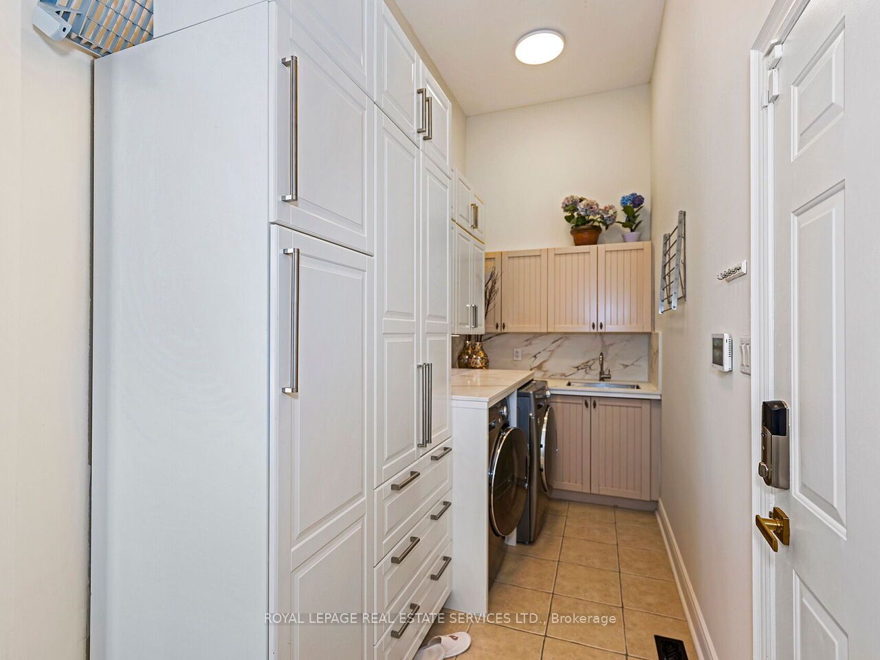 11 Beauvista Court Property Photo 43