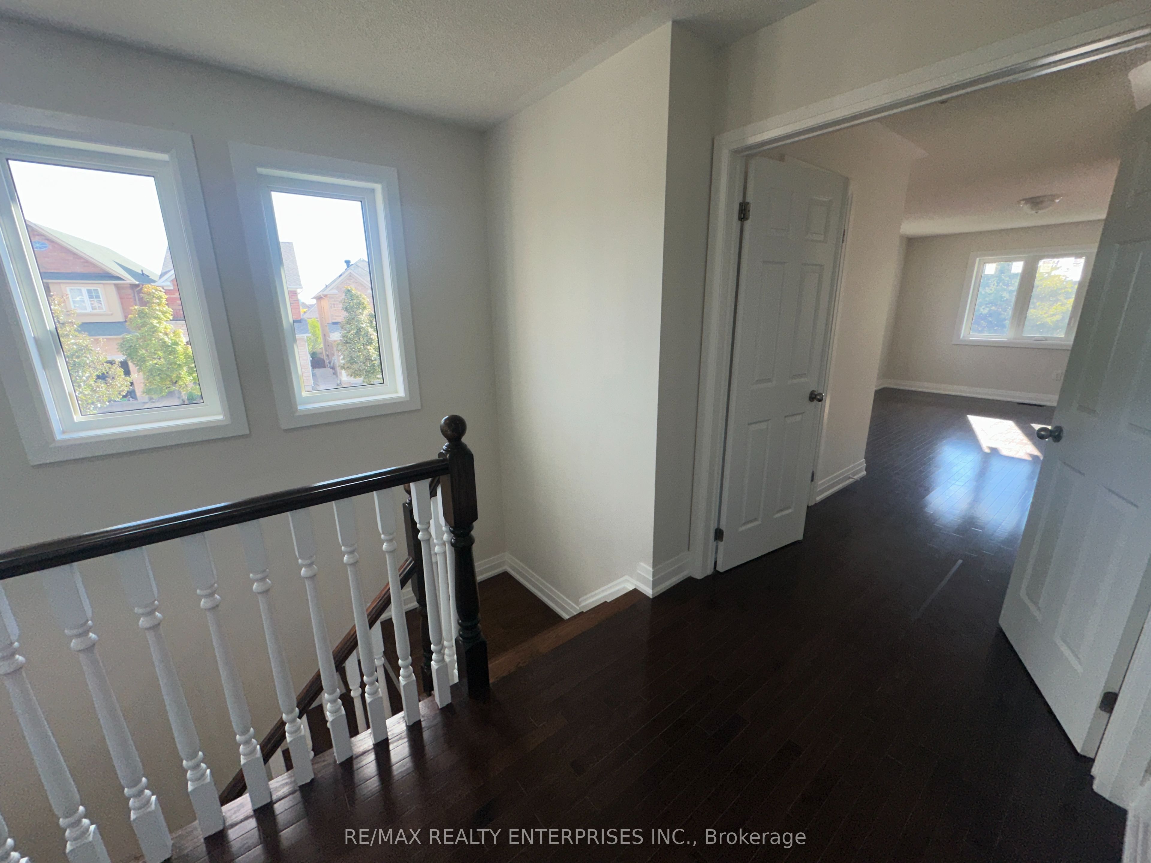 2 Summit Drive Property Photo 19