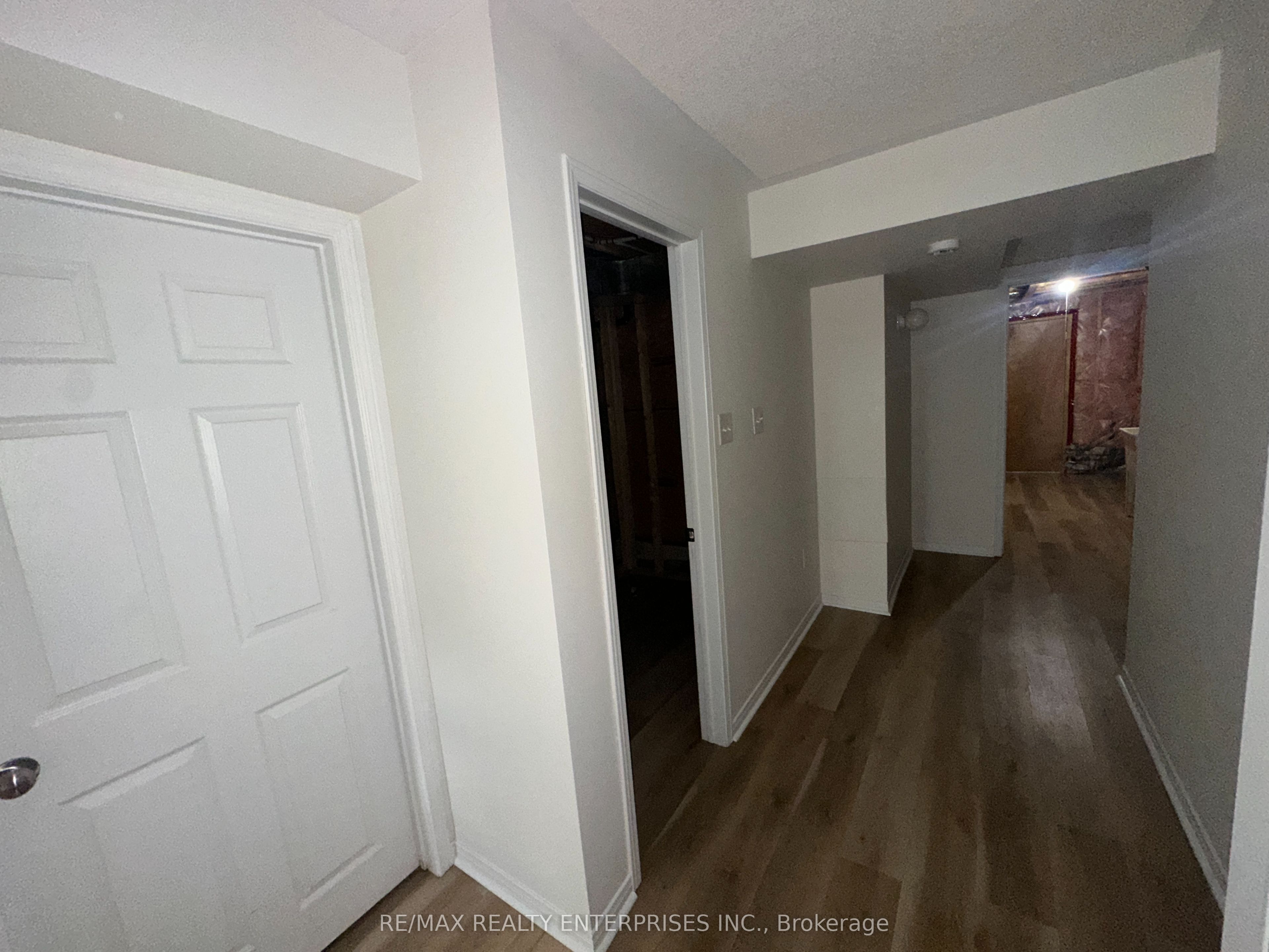 2 Summit Drive Property Photo 28
