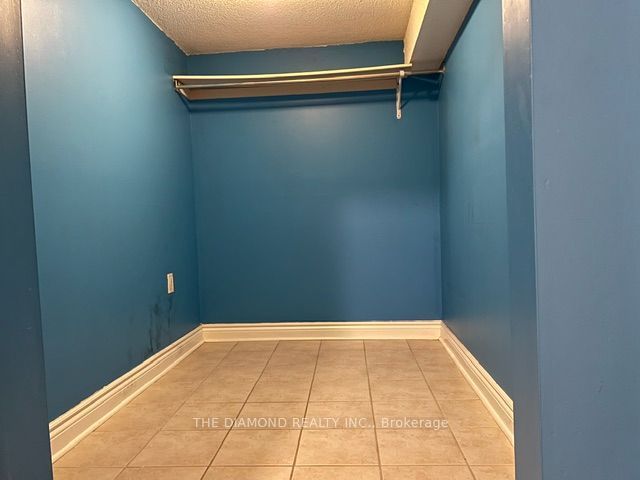 249 Peak Point Boulevard Basement Property Photo 5