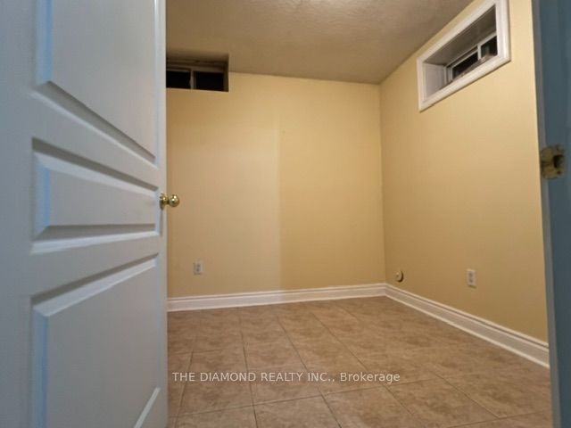 249 Peak Point Boulevard Basement Property Photo 6