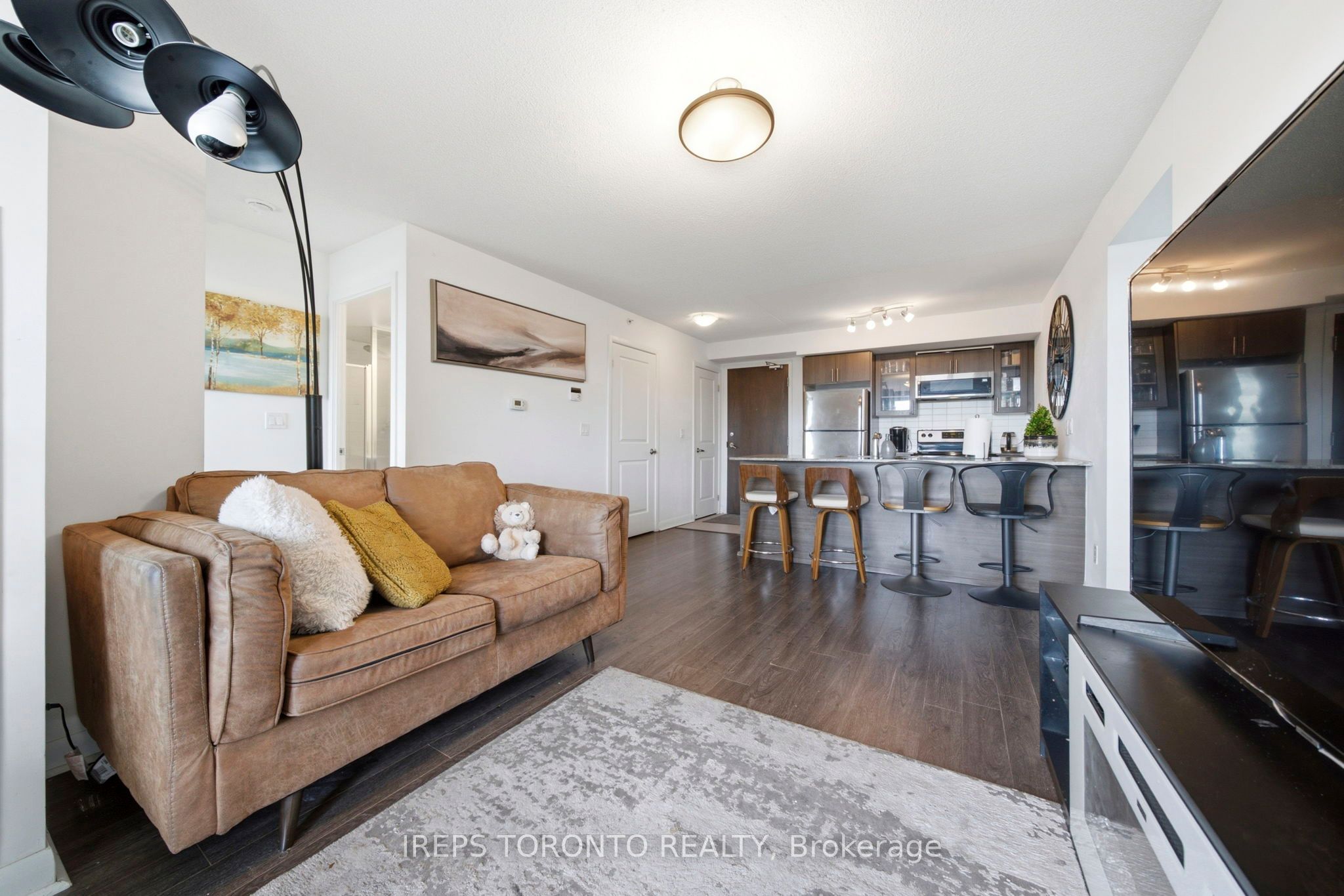 75 Norman Bethune Avenue 209 Property Photo 11
