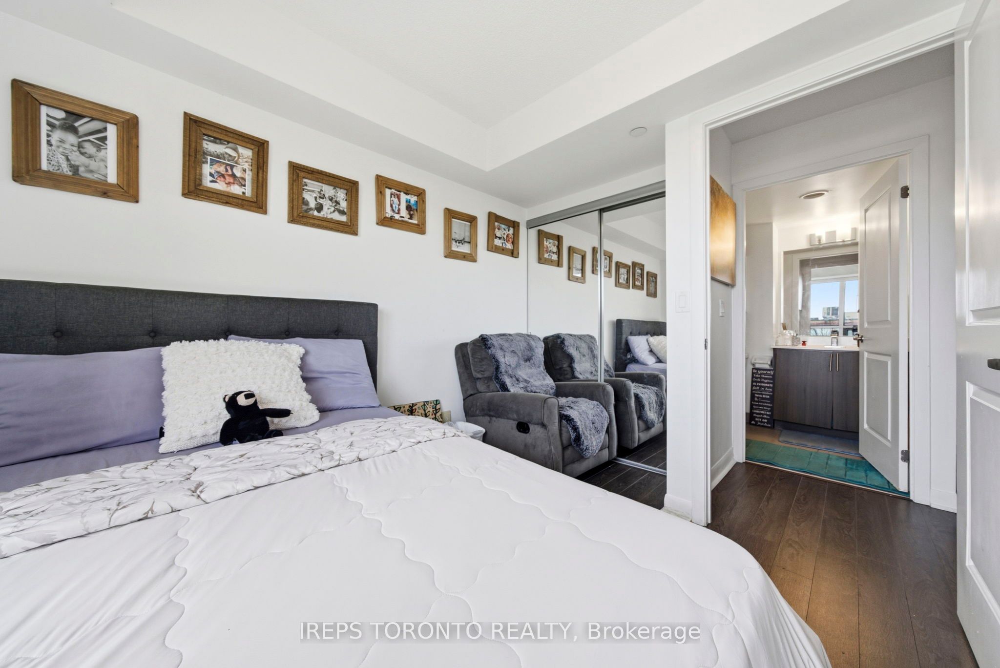 75 Norman Bethune Avenue 209 Property Photo 13
