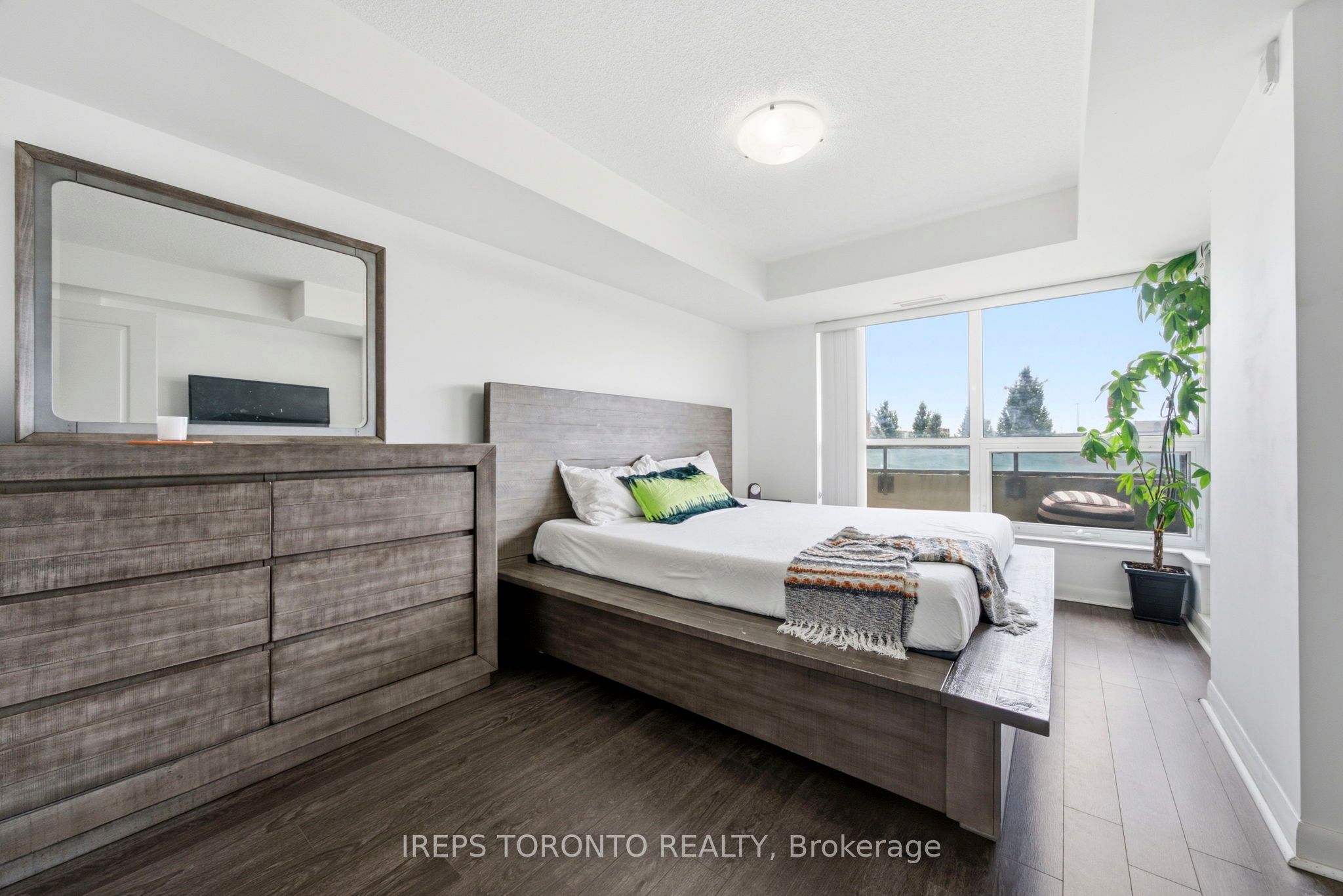 75 Norman Bethune Avenue 209 Property Photo 16