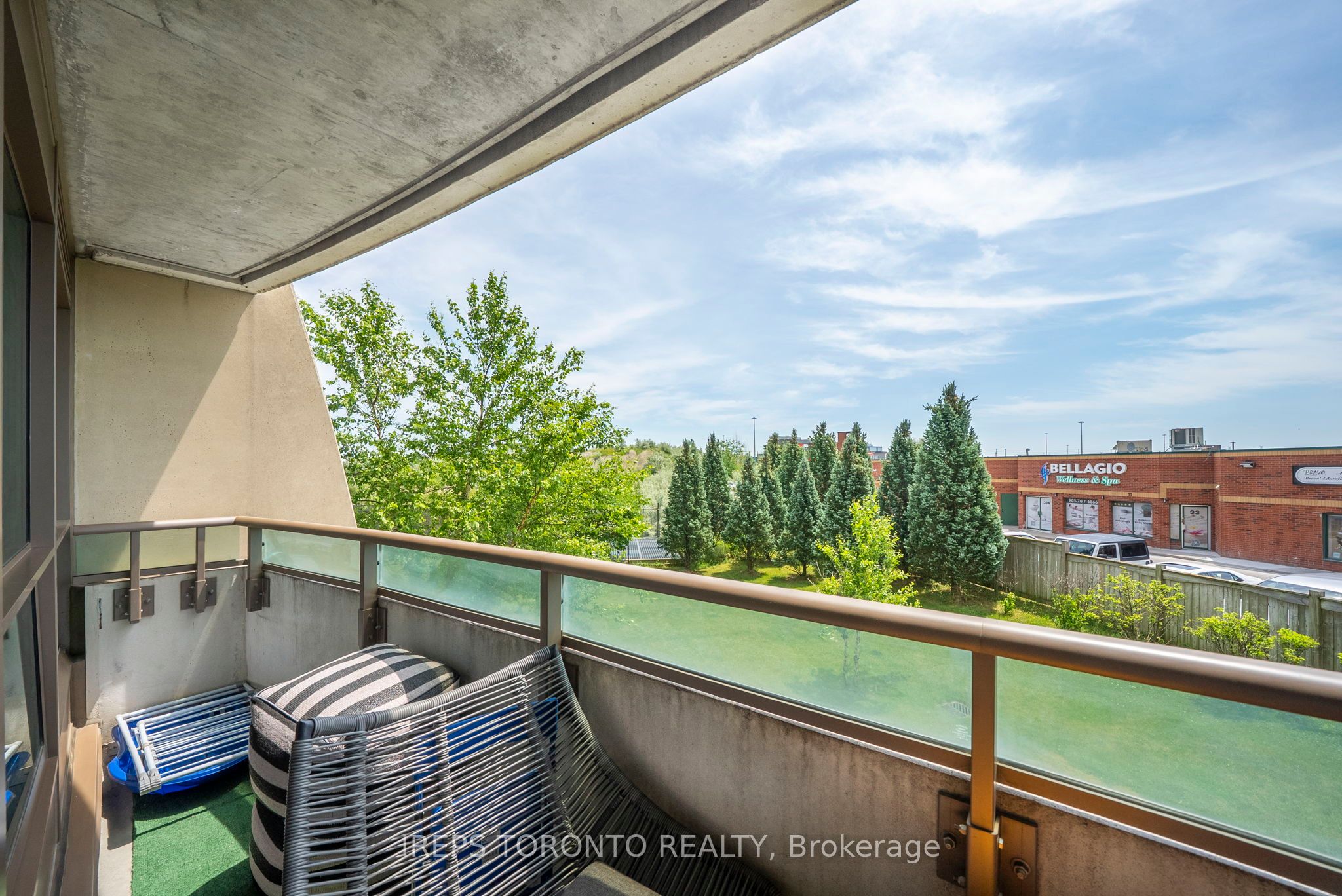 75 Norman Bethune Avenue 209 Property Photo 23