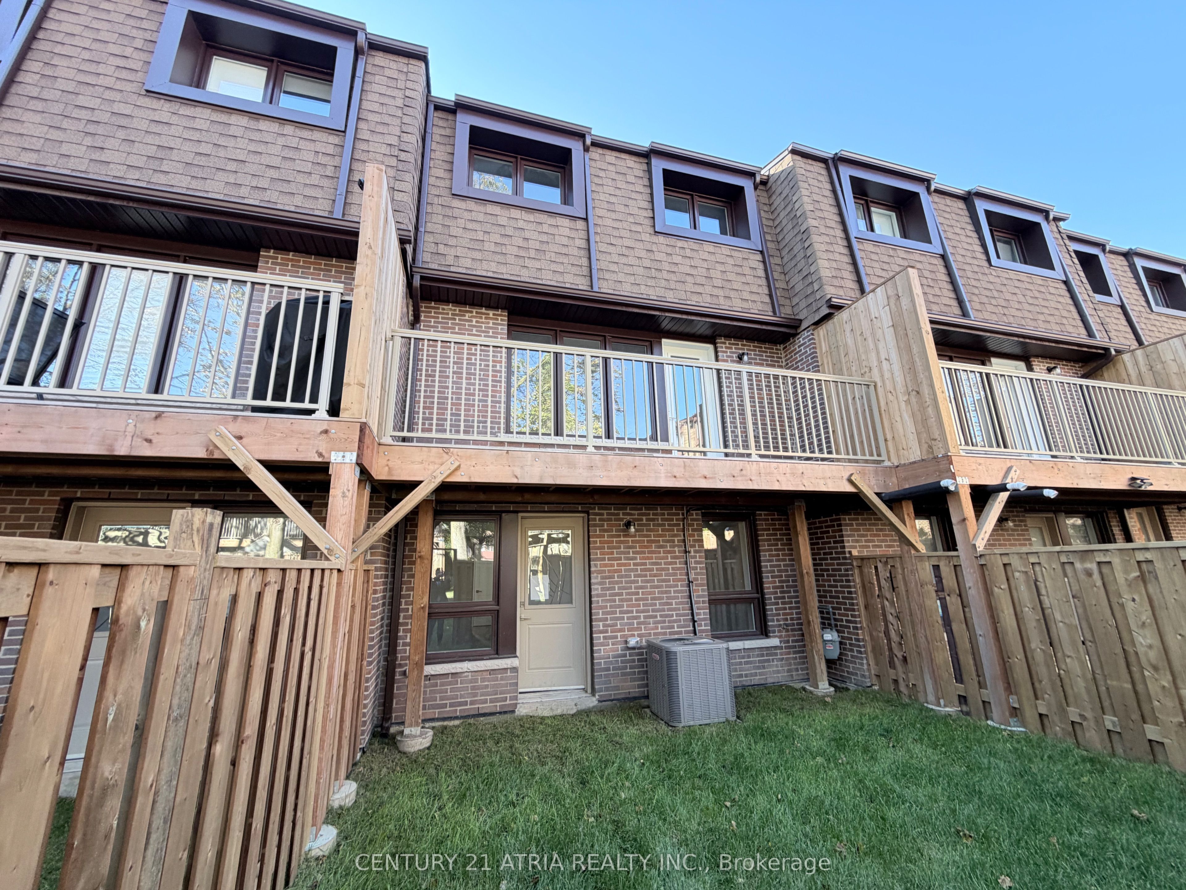 11 Plaisance Road Unit 5 Property Photo 2