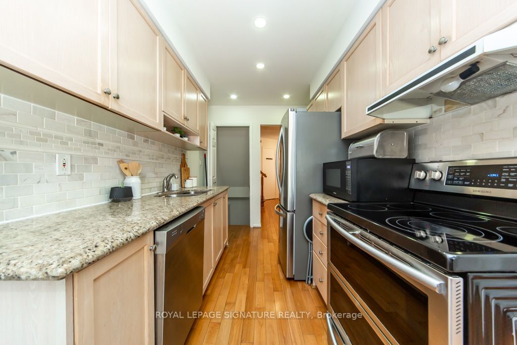 28 Augusta Court Property Photo 9