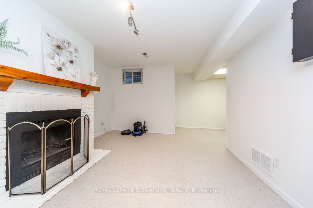 28 Augusta Court Property Photo 22