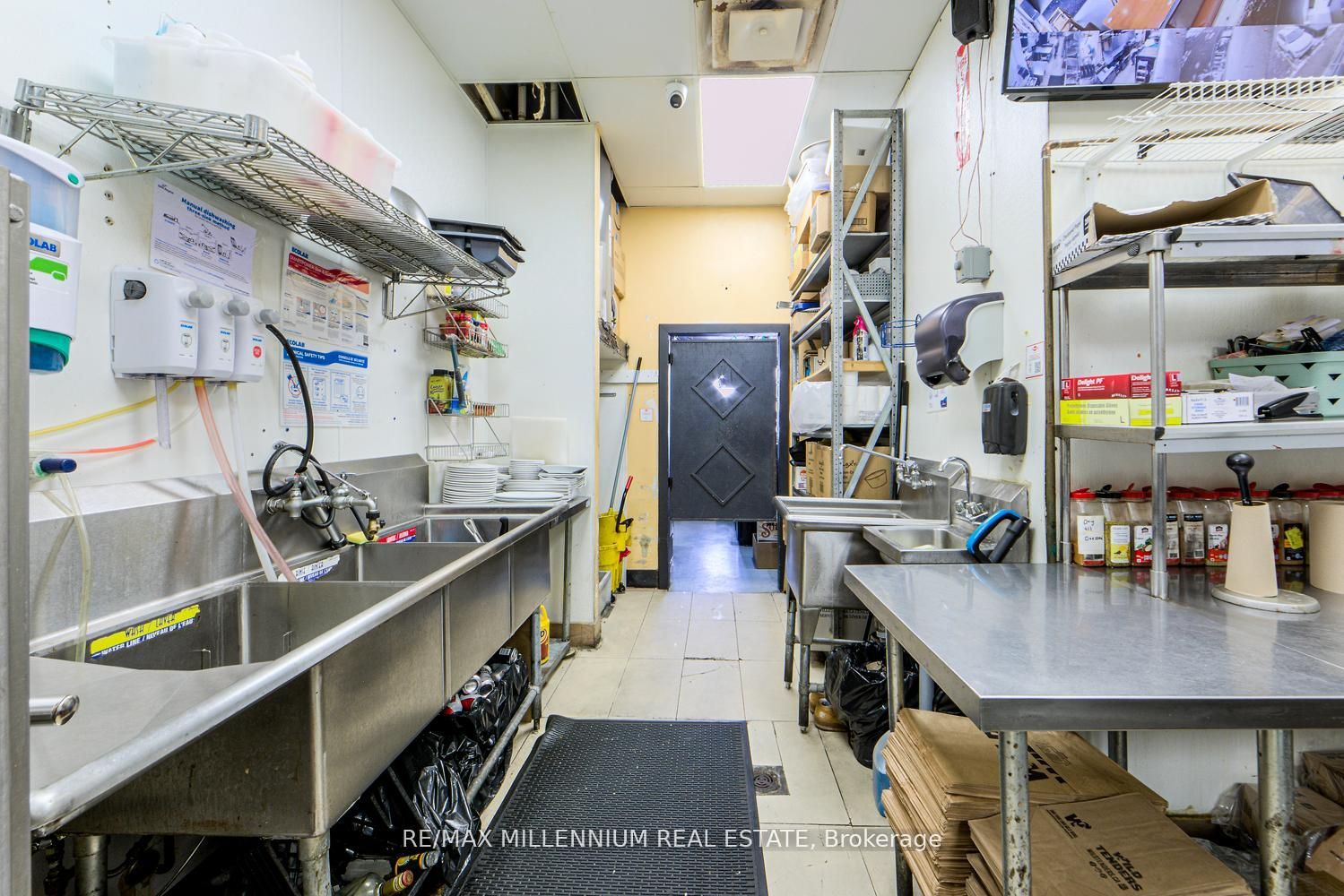 15 Ringwood Drive 2 Property Photo 24