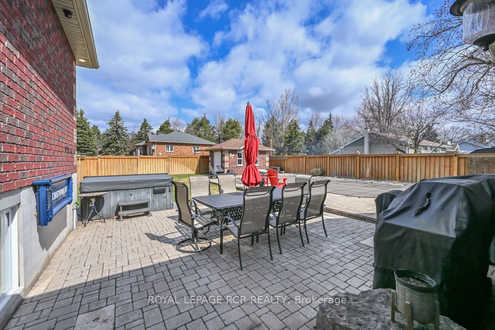 10 Fisher Drive Property Photo 28