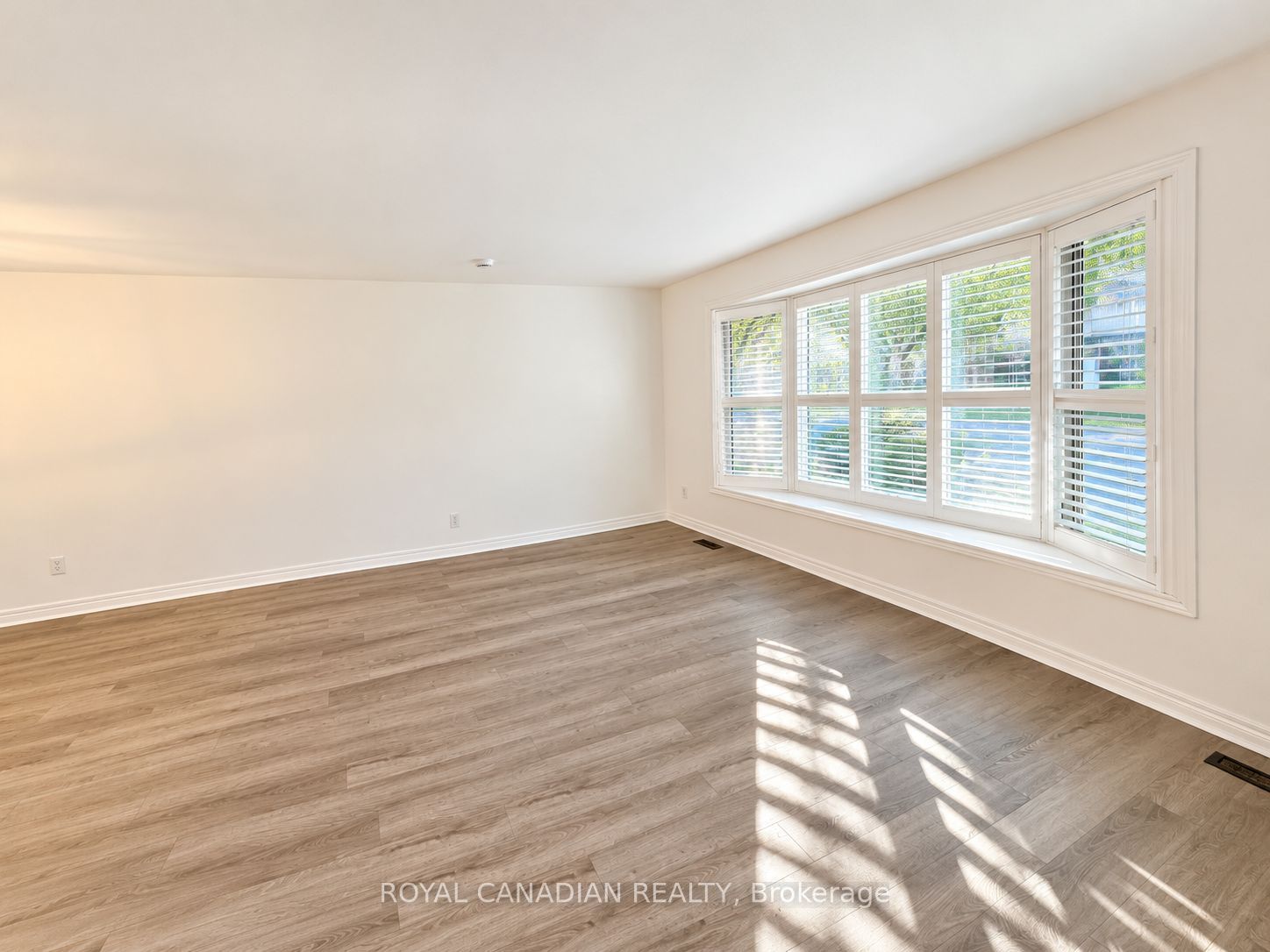 36 Maplegrove Avenue Property Photo 5
