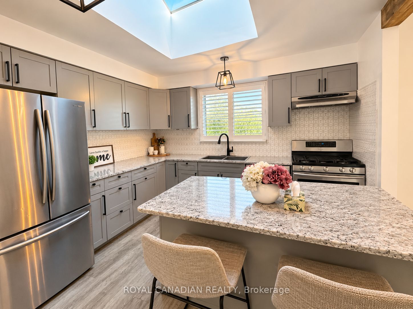 36 Maplegrove Avenue Property Photo 7