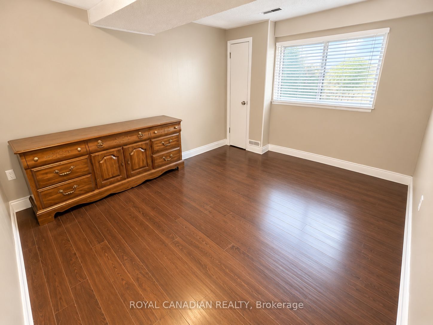 36 Maplegrove Avenue Property Photo 21