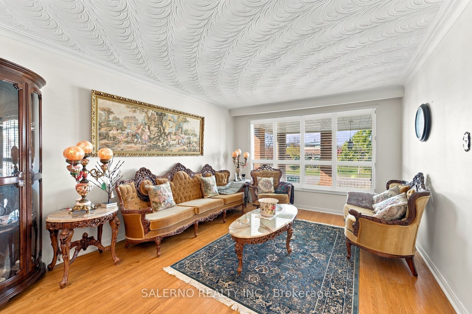467 Woodbridge Avenue Property Photo 10