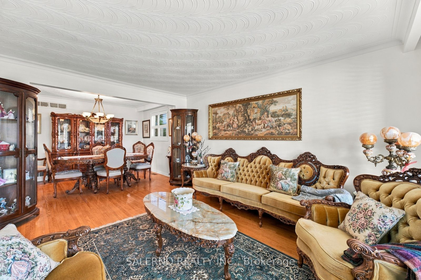 467 Woodbridge Avenue Property Photo 11