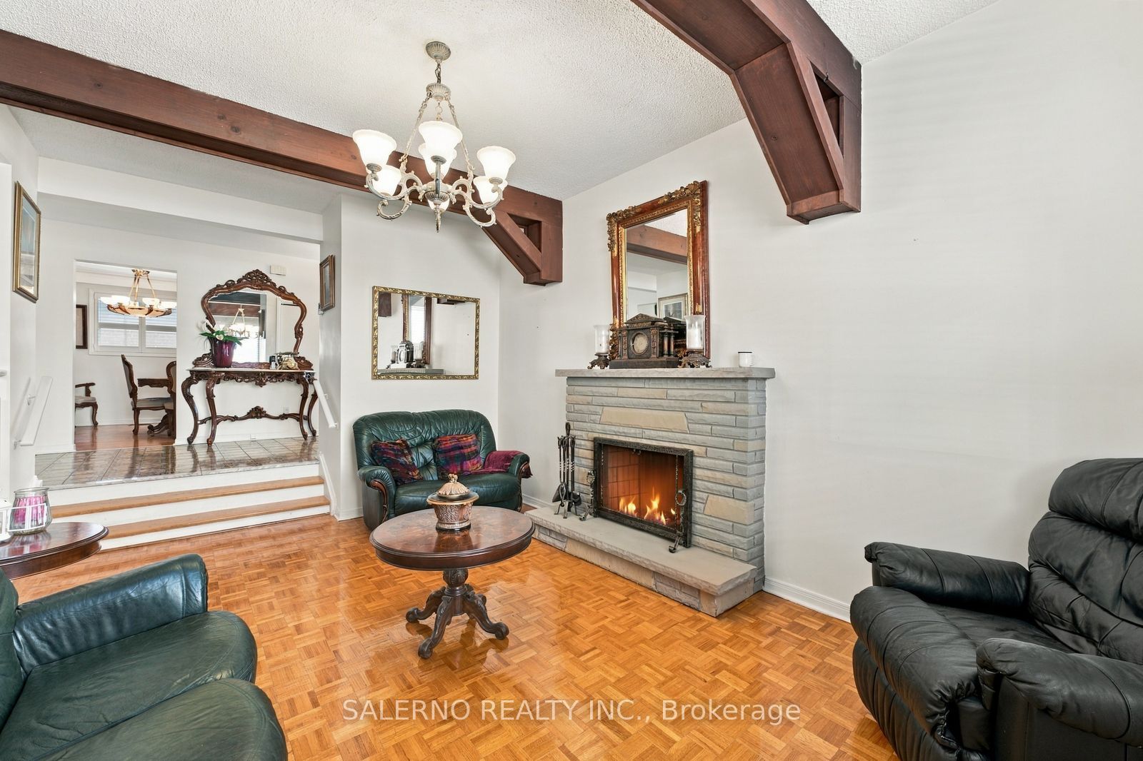 467 Woodbridge Avenue Property Photo 14