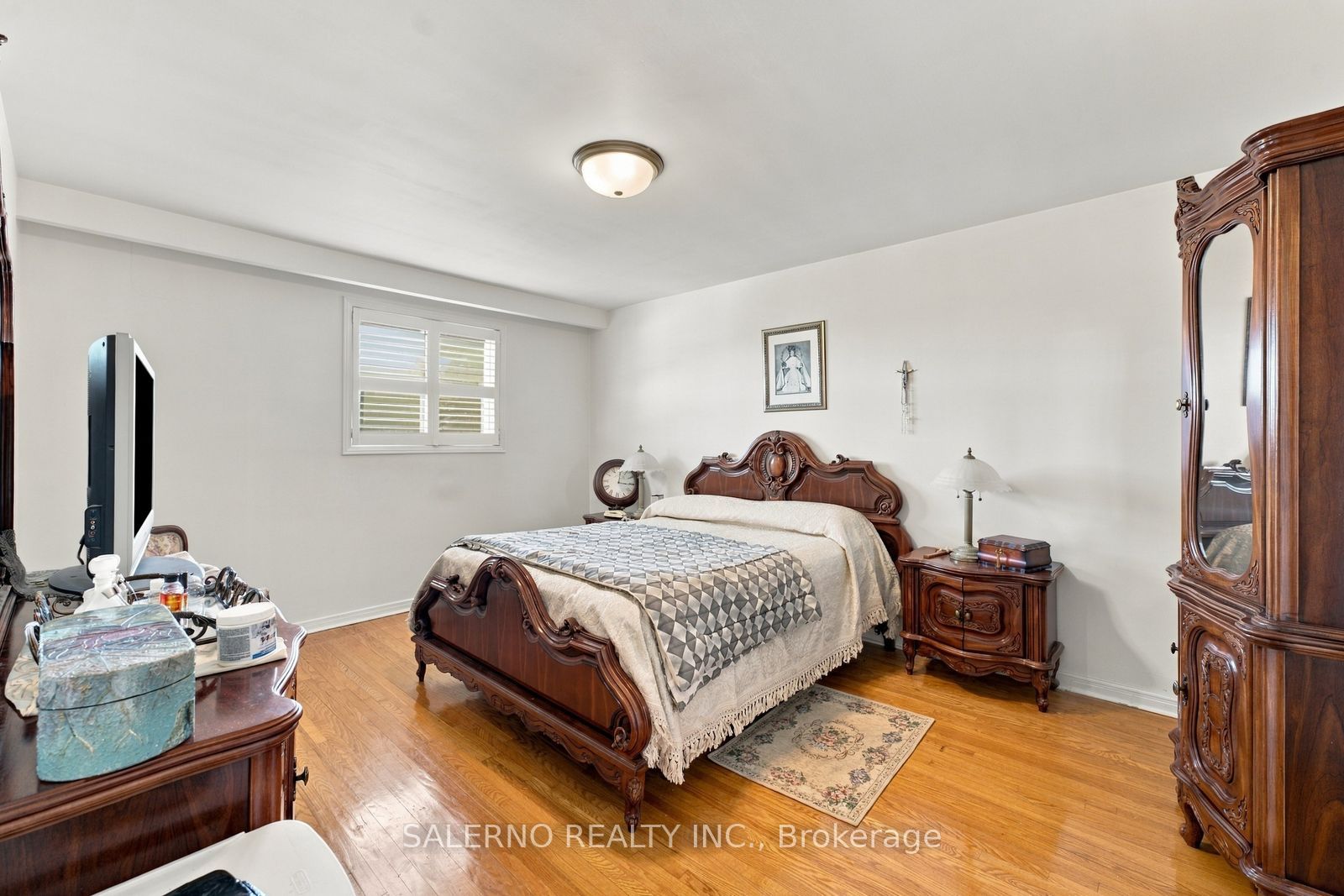 467 Woodbridge Avenue Property Photo 25