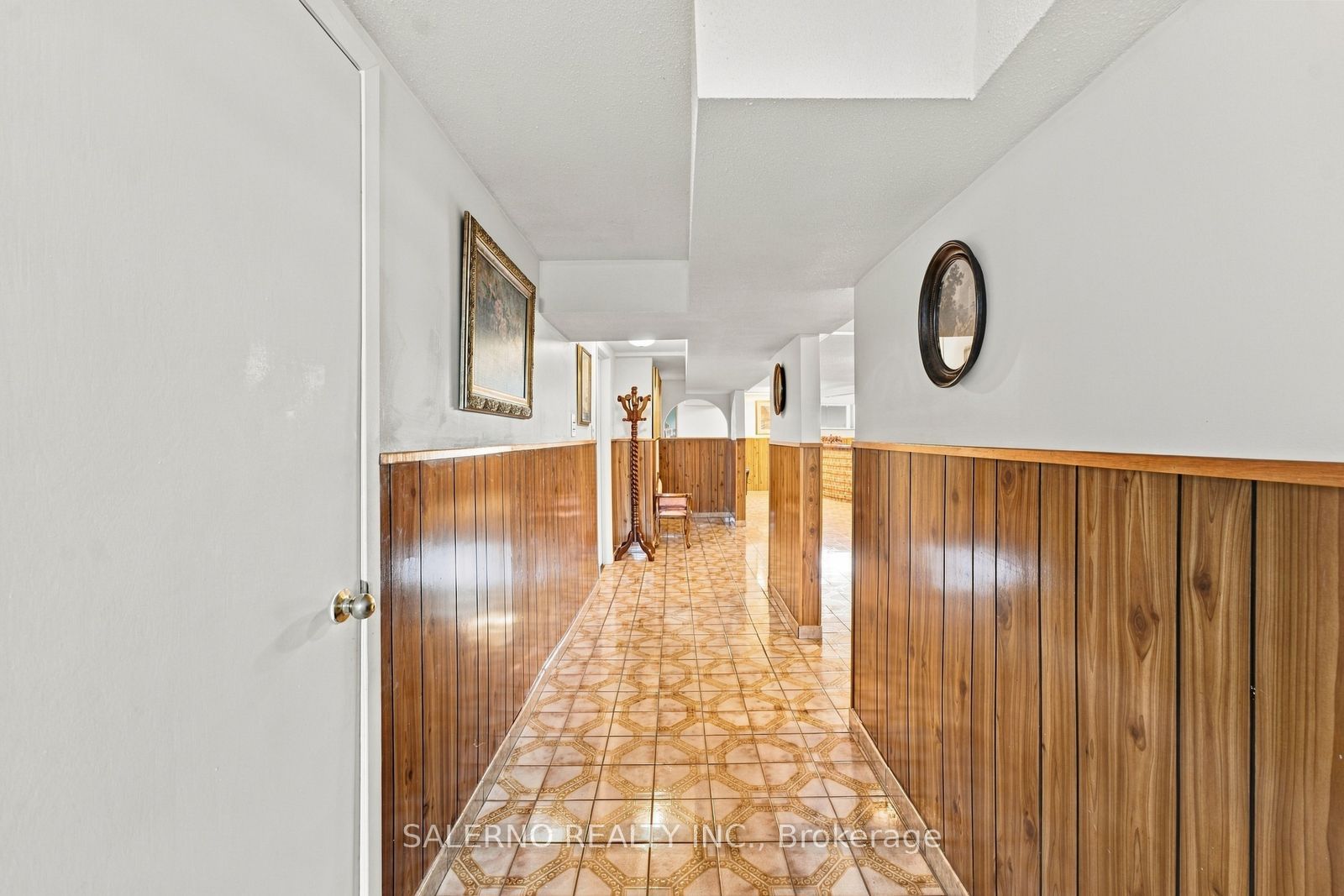 467 Woodbridge Avenue Property Photo 29