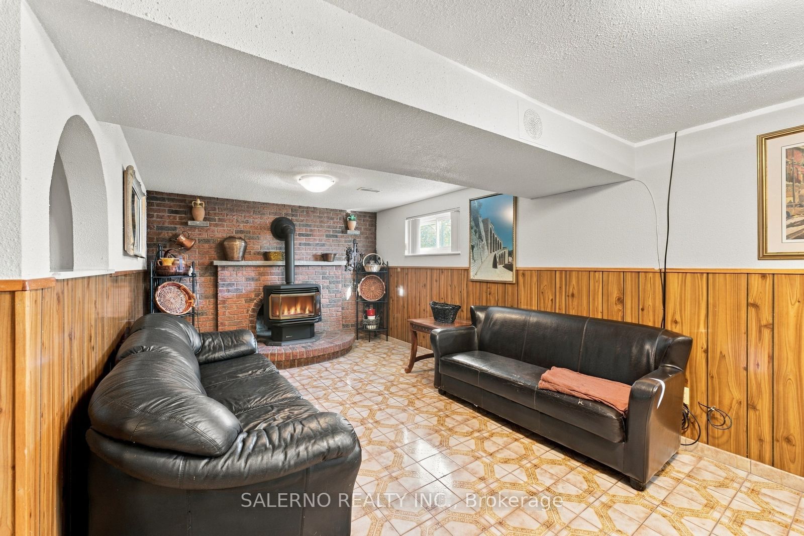 467 Woodbridge Avenue Property Photo 37