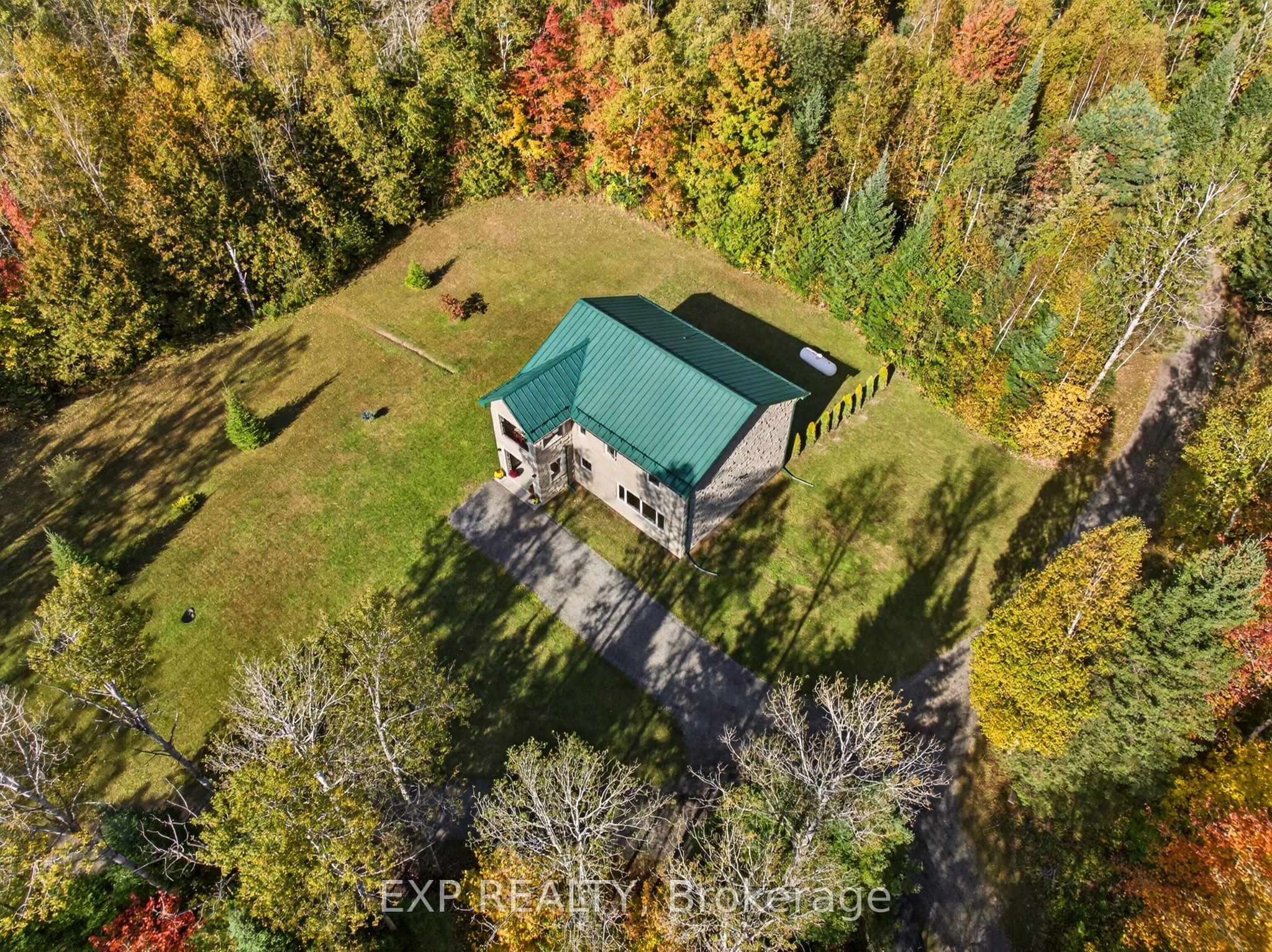 9525 Old Homestead Road Property Photo 6