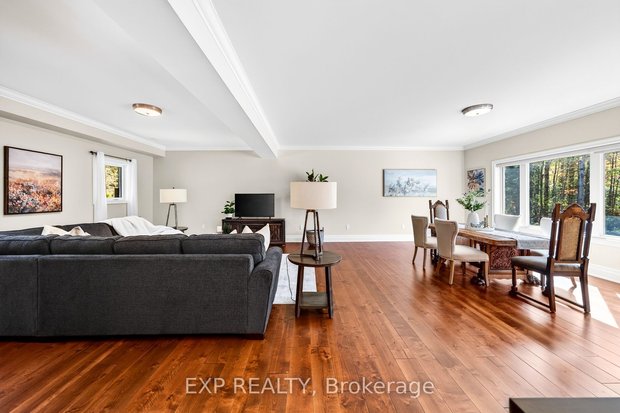 9525 Old Homestead Road Property Photo 13