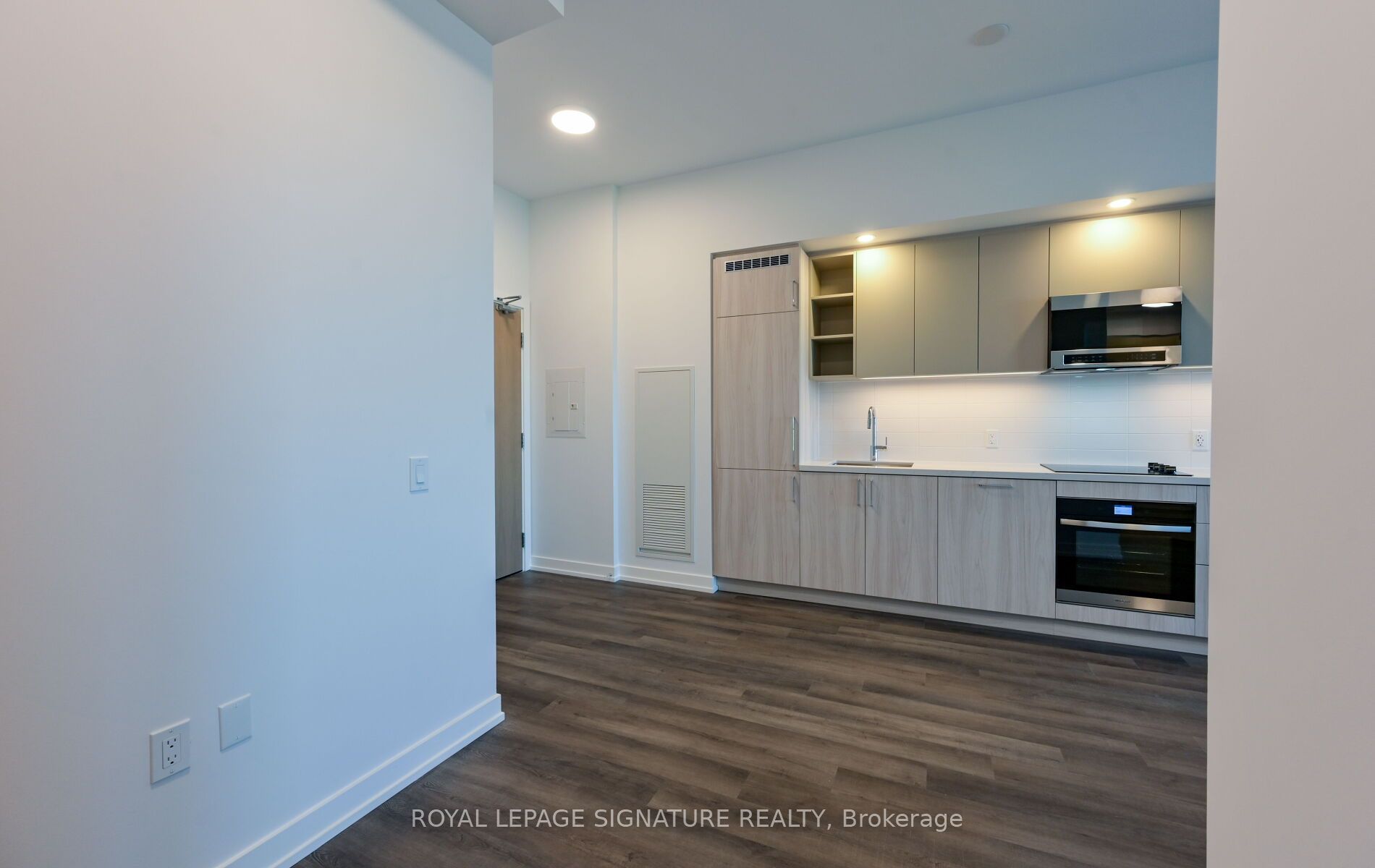 5 Meadowdale Road 904 Property Photo 17